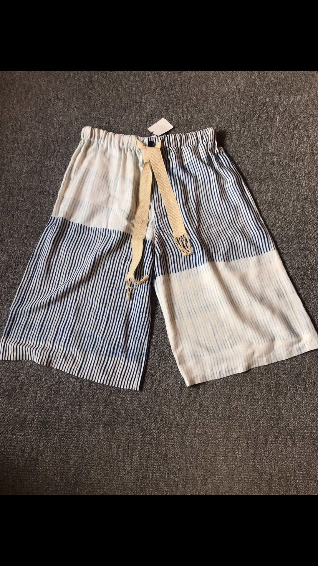 Loewe Loewe Blue White Striped Daisy Shorts Size 40" / US 18 - 1 Thumbnail