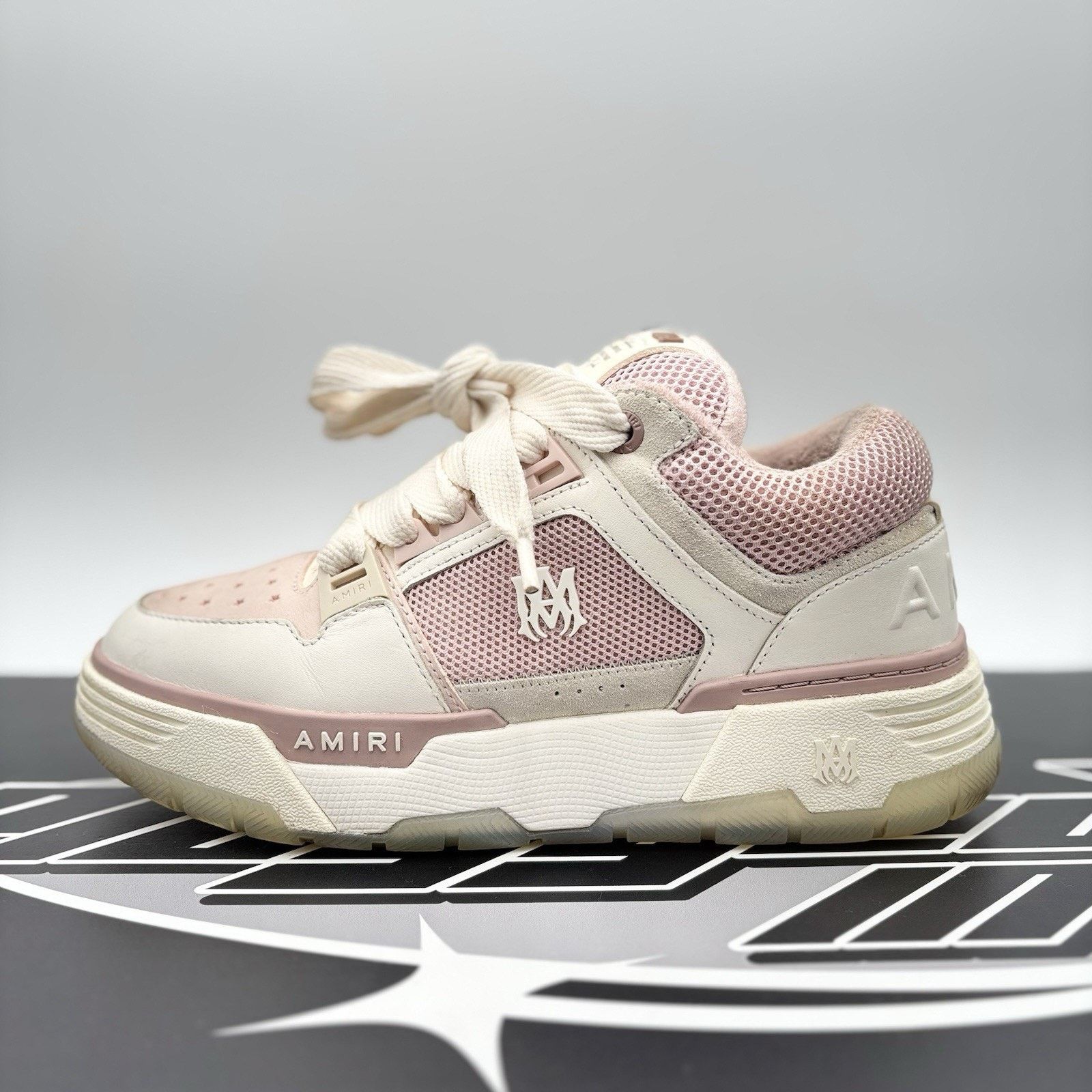 Amiri Size 41 (8 US) Amiri MA-1 ' White Pink ' | GOOD CONDITION! Size US 8 / EU 41 - 11 Thumbnail