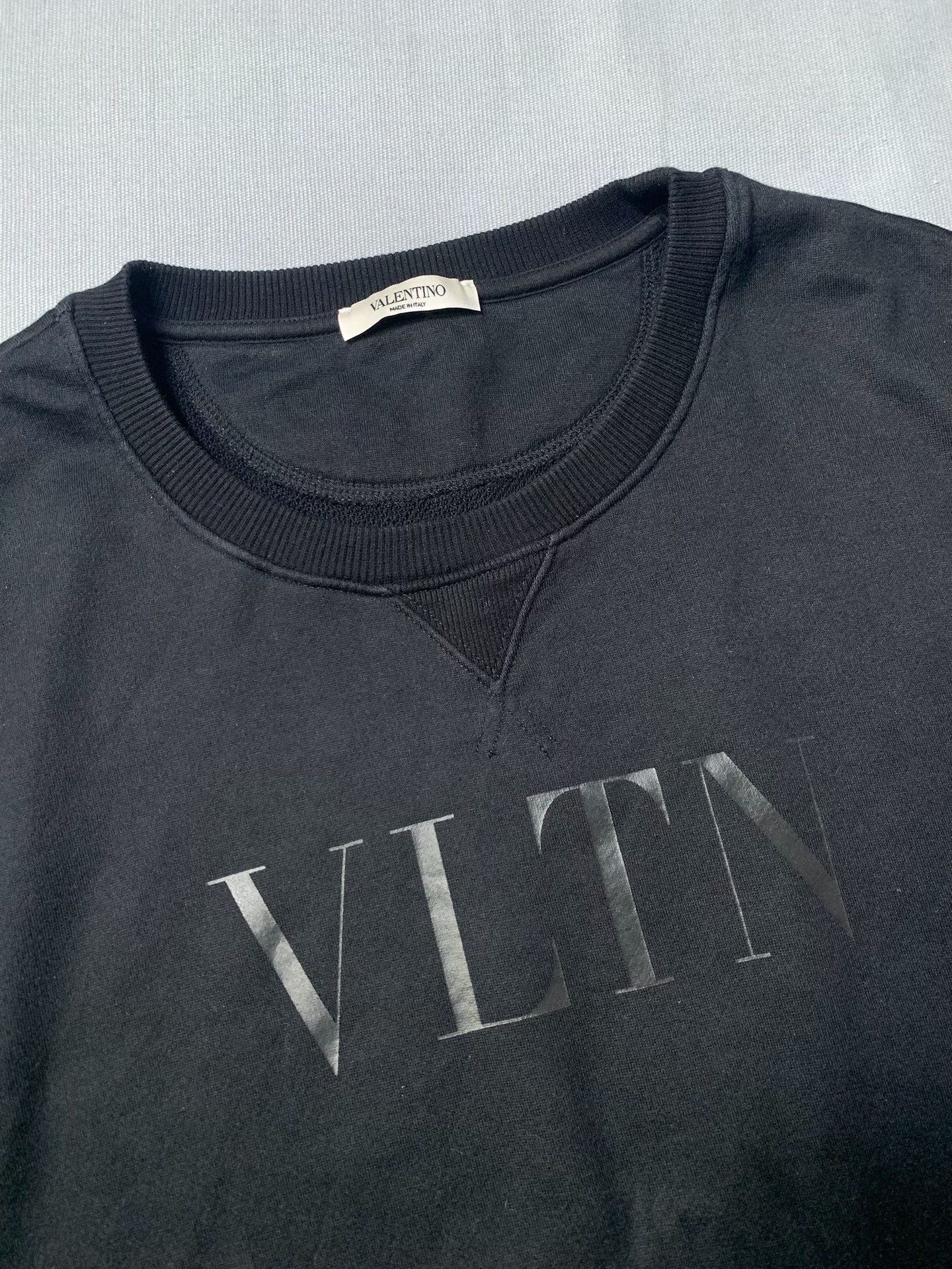 Valentino Valentino Letter Logo Print Sweatshirt Size US M / EU 48-50 / 2 - 1 Thumbnail