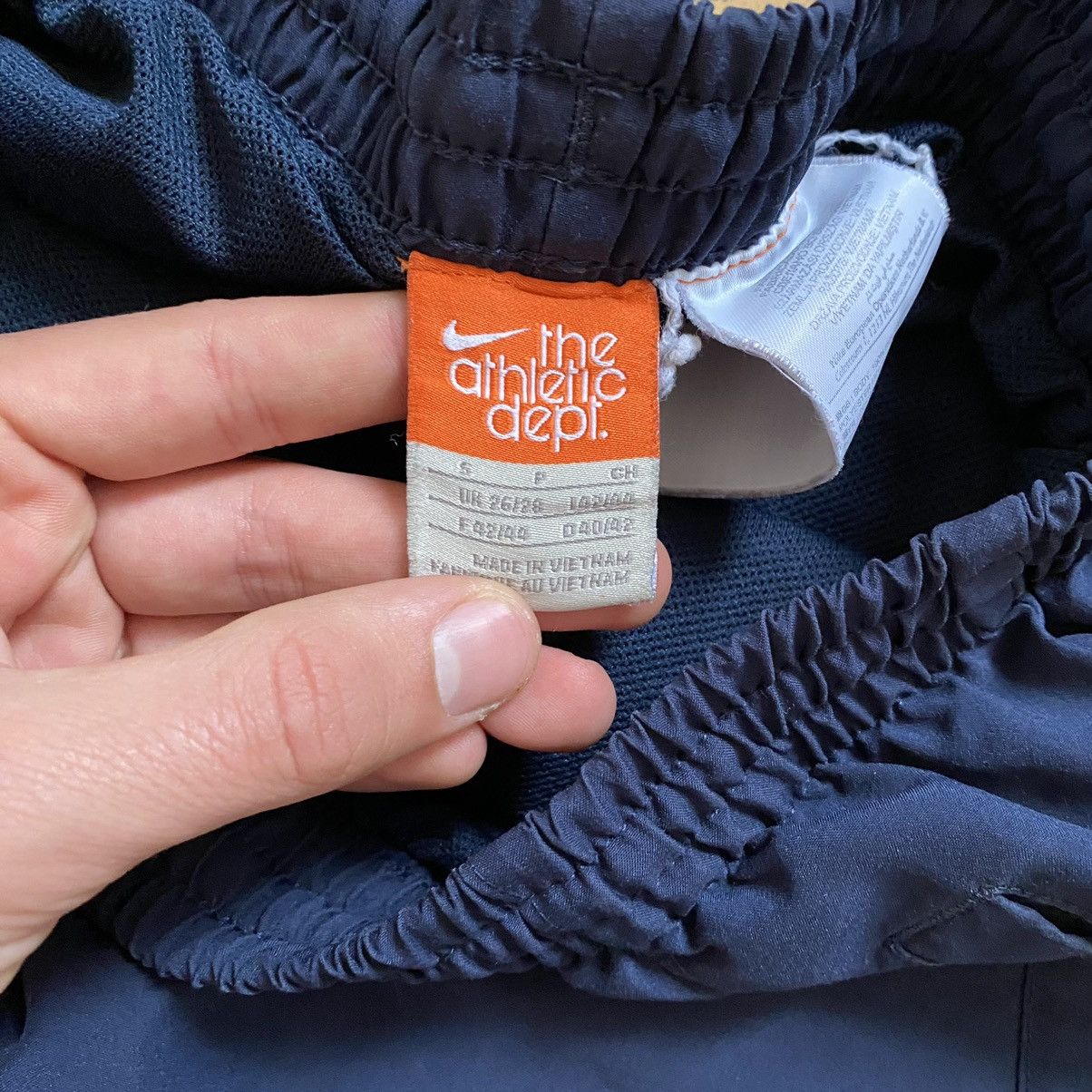 Vintage Vintage Nike Nylon Pants Track 00s Swoosh Striped Drill Y2K Size US 32 / EU 48 - 4 Thumbnail