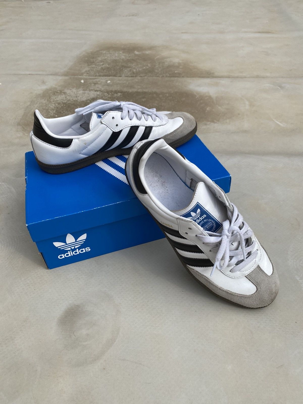 Adidas Adidas Samba OG – White/Black – Classic Retro Style Size US 10 / EU 43 - 4 Thumbnail