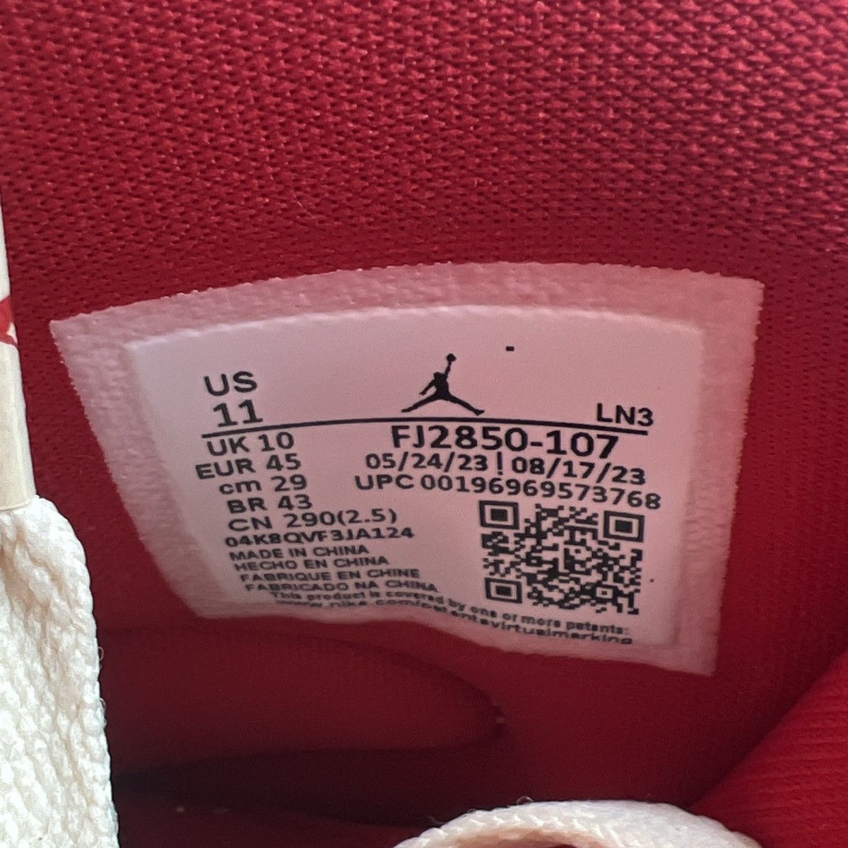 Jordan Brand Solefly x air Jordan 8 mi es su casa Size US 11 / EU 44 - 9 Thumbnail