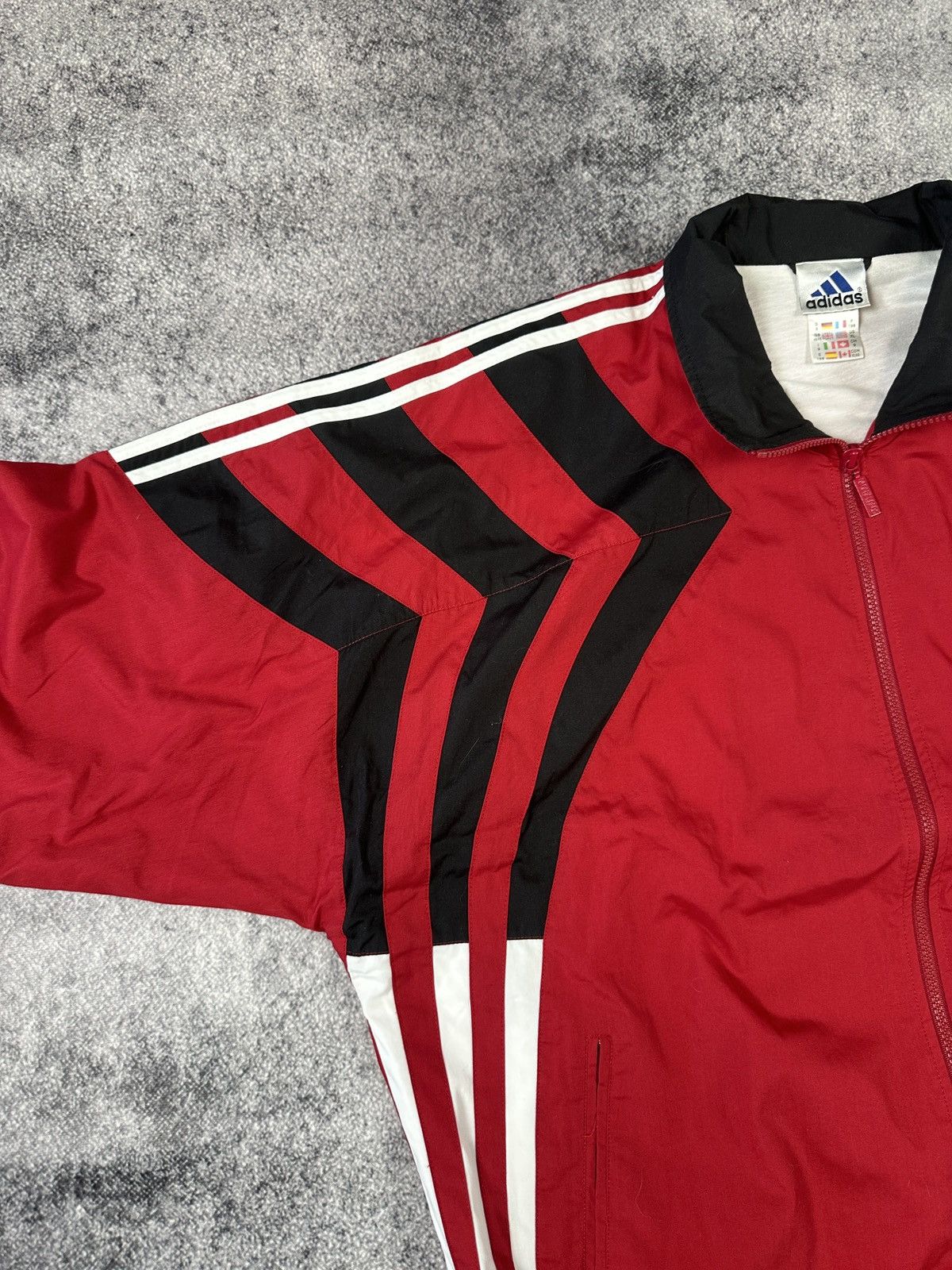 Adidas Vintage Adidas 90s Jacket Streetwear Rare XL USA Y2K Size US XL / EU 56 / 4 - 3 Thumbnail