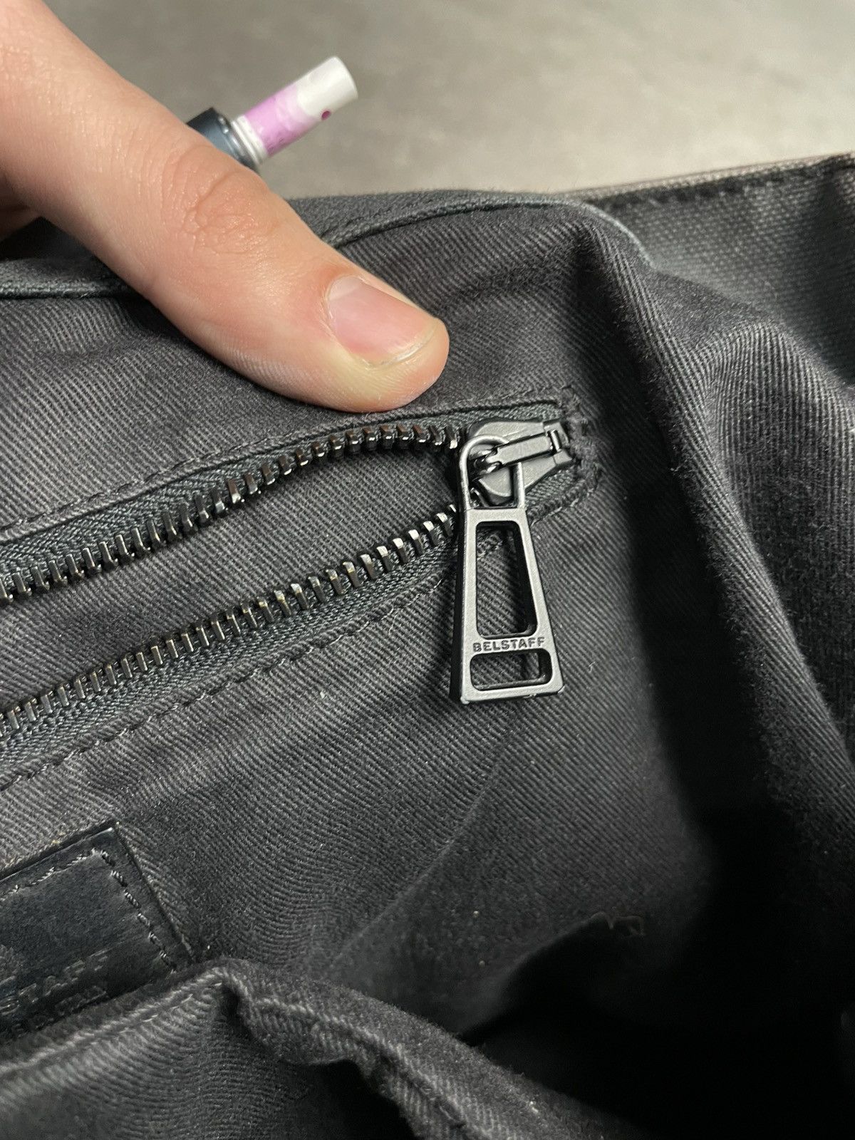 Belstaff Belstaff Faded Leather Messenger Shoulder Bag Size ONE SIZE - 13 Thumbnail