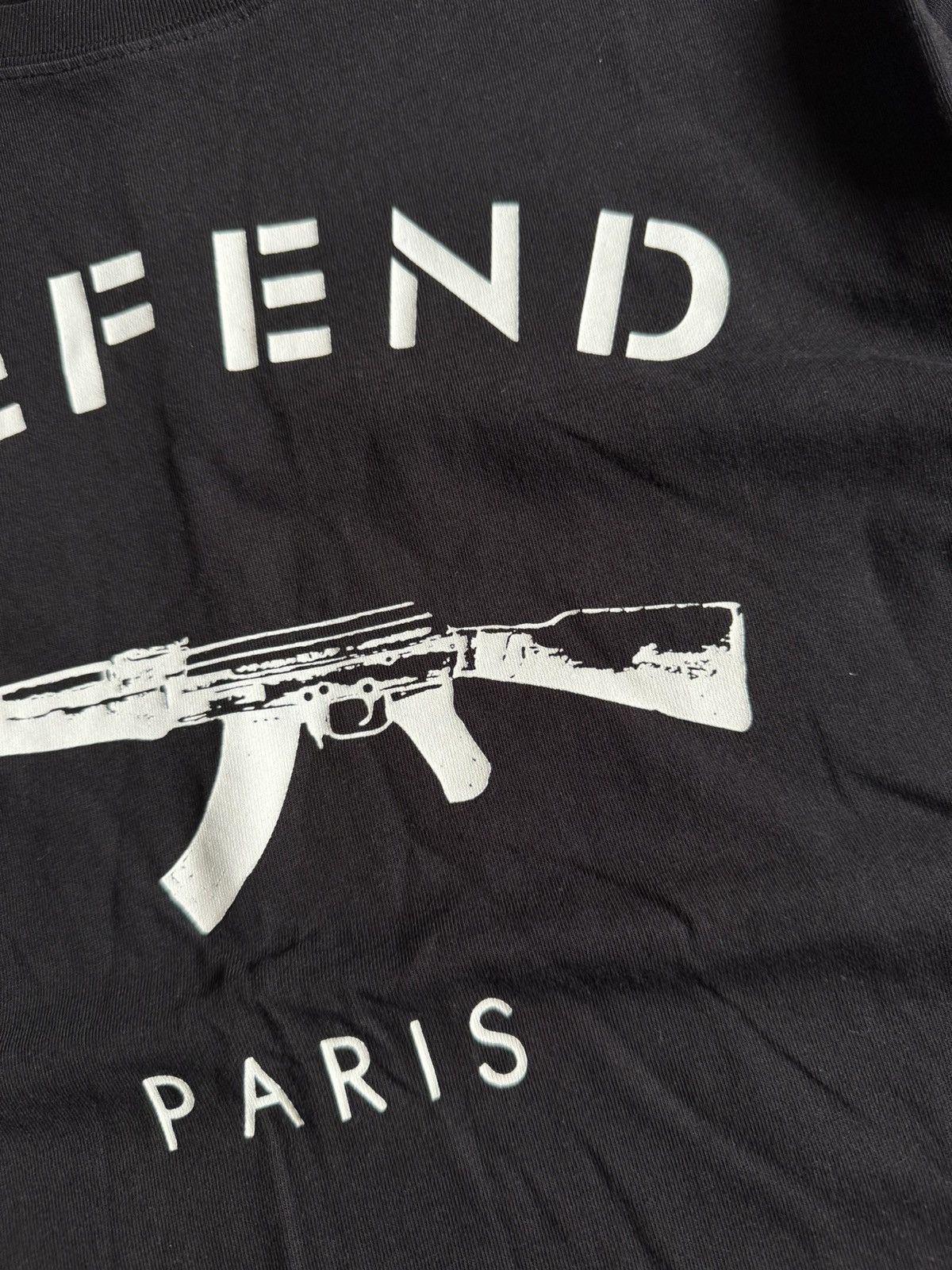 DEFEND PARIS Defend Paris M big logo Kalashnikov AK-47 tee tshirt Size US M / EU 48-50 / 2 - 5 Thumbnail