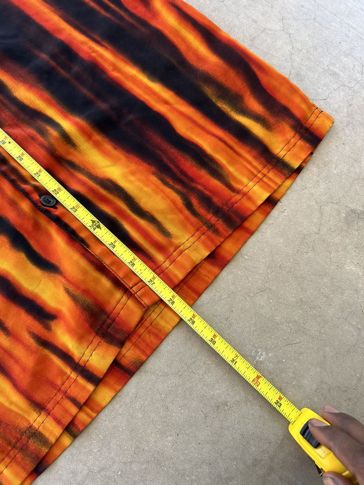 Japanese Brand × Vintage Y2K No Boundaries Flames Button Down T Shirt Size US M / EU 48-50 / 2 - 6 Thumbnail