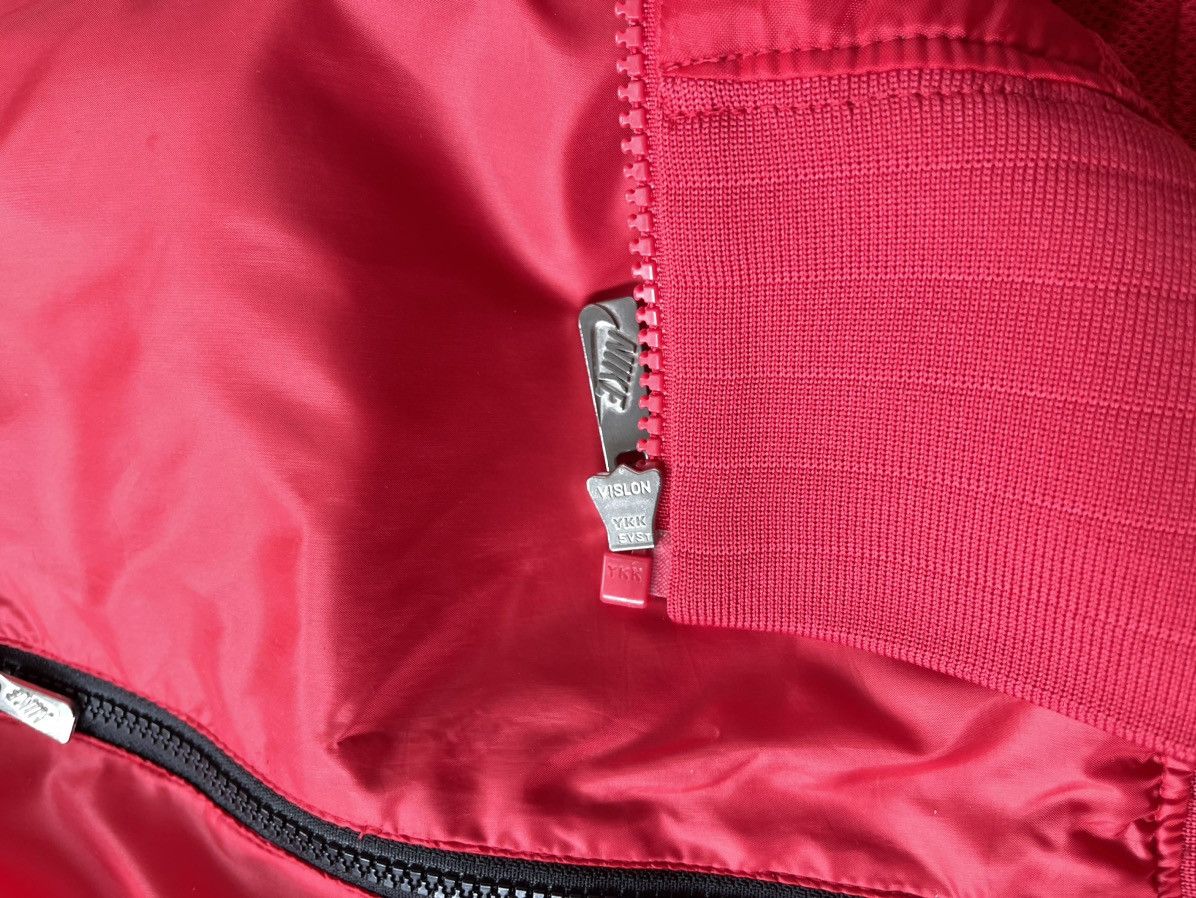 Nike Nike The Windrunner Light Hooded Zip Up Windbreaker Jacket Size US M / EU 48-50 / 2 - 7 Thumbnail