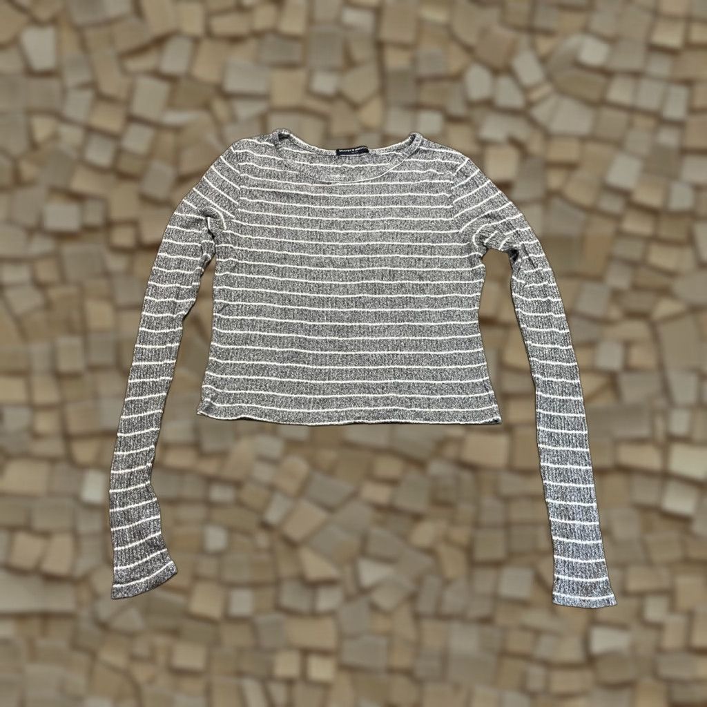 Brandy Melville VINTAGE? No. Size ONE SIZE - 1 Thumbnail