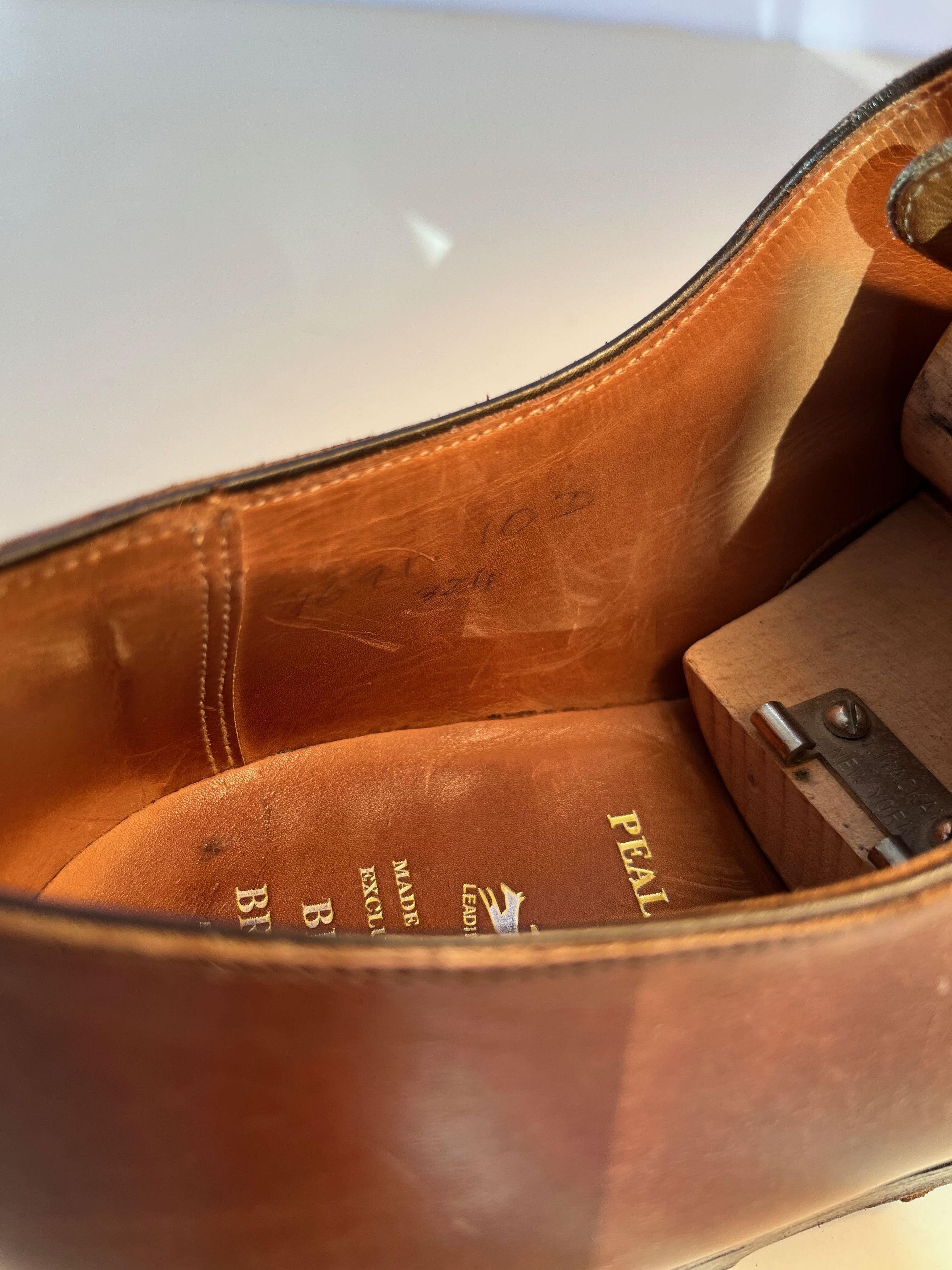Peal And Co Brooks Brothers X PEAL & CO DERBYS (2nd Pair) Size US 10 / EU 43 - 8 Thumbnail
