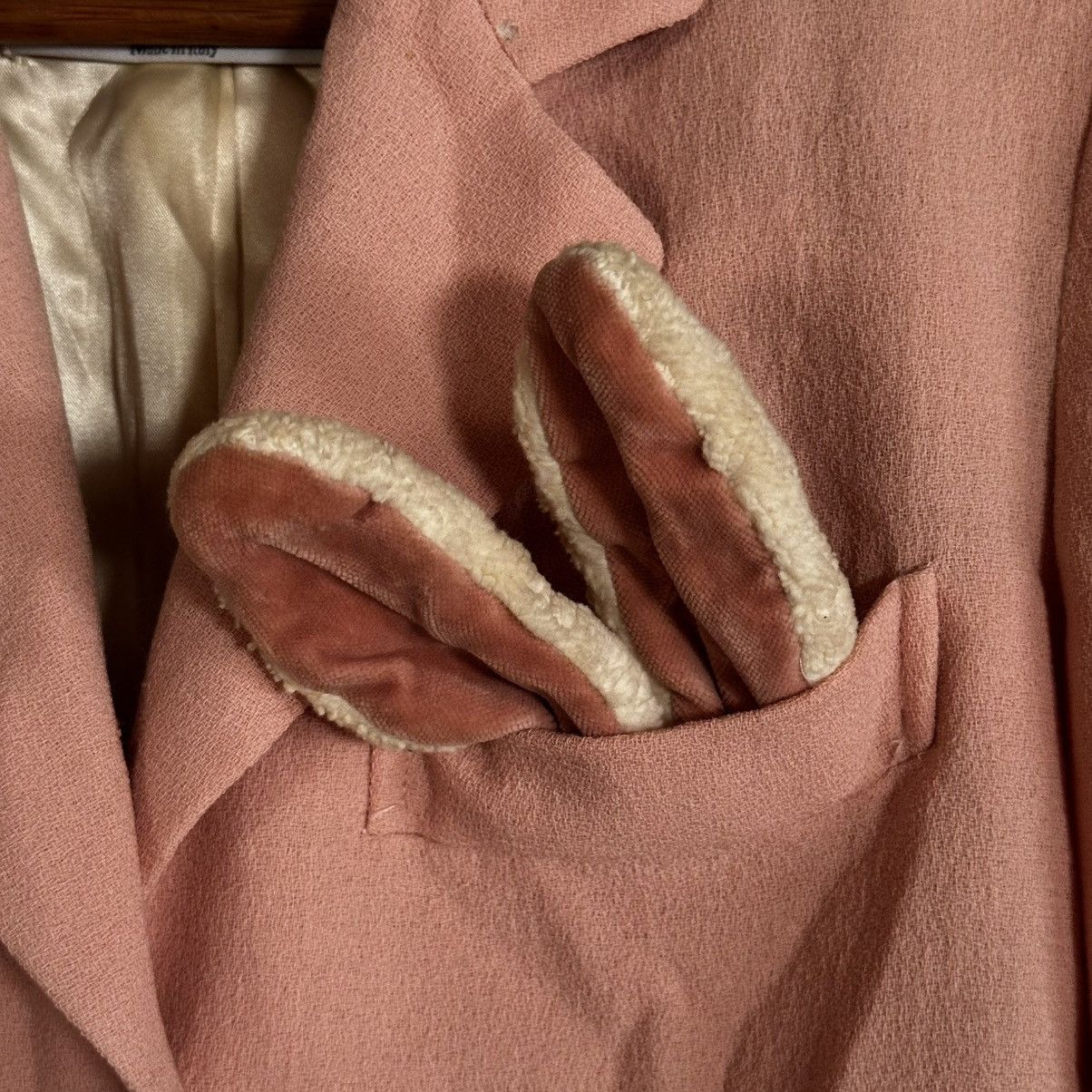 Moschino Vintage 90's Cheap and Chic Moschino Magician's Bunny Blazer Size S / US 4 / IT 40 - 2 Thumbnail