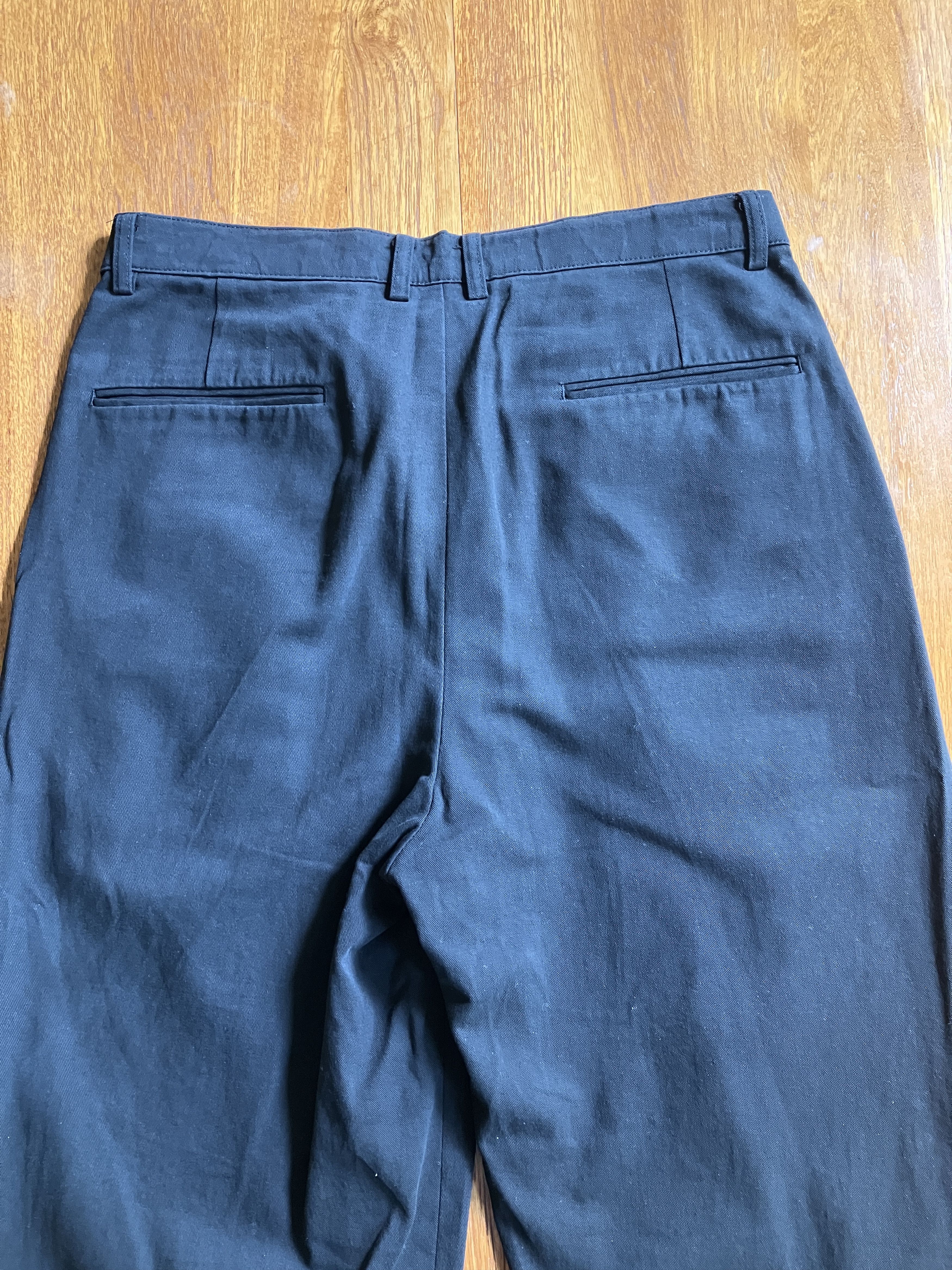 Olive Olive Pleated Cropped Trousers Size US 30 / EU 46 - 4 Thumbnail