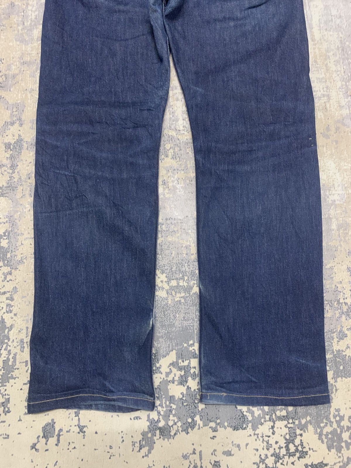 Levi's VINTAGE LEVIS 513 Slim Straight BLUE WASH JEANS Size US 31 - 8 Thumbnail