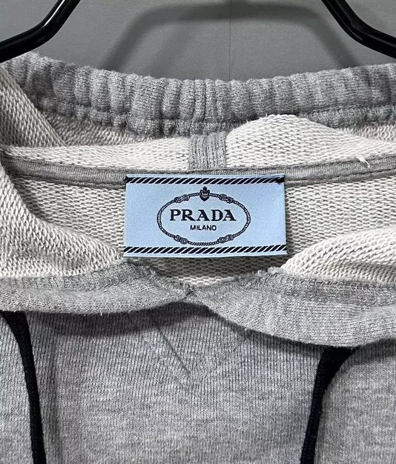 Prada Prada Gray short top coat 2502-Nextarrow Size US XS / EU 42 / 0 - 4 Thumbnail