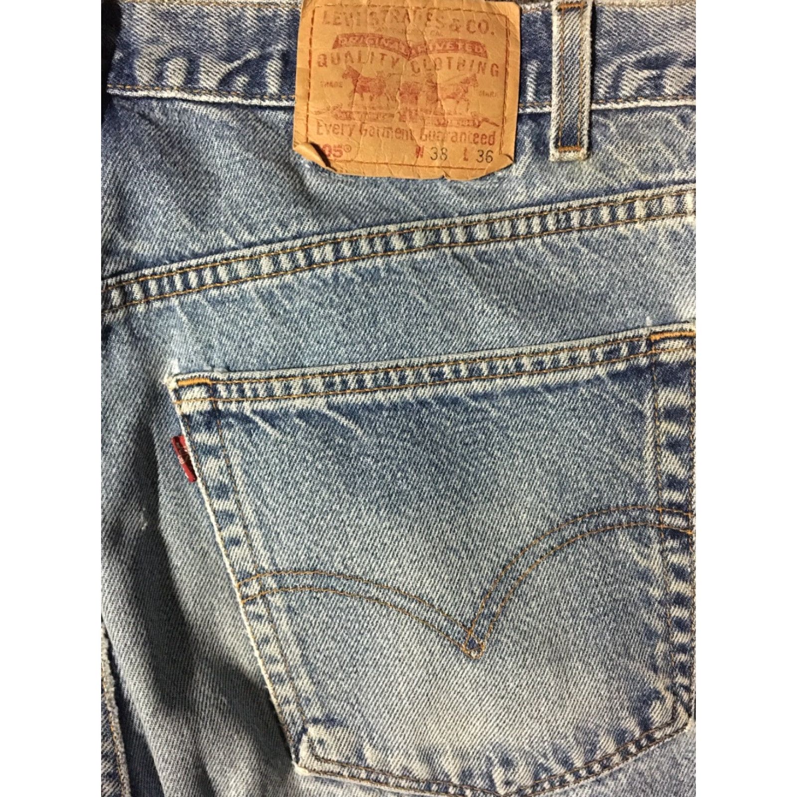 Levi's VINTAGE Levi’s 505 Jeans 36/36 Blue Denim Distressed Regular Straight USA 80s 90s Punk Grunge Men Size US 36 / EU 52 - 3 Thumbnail
