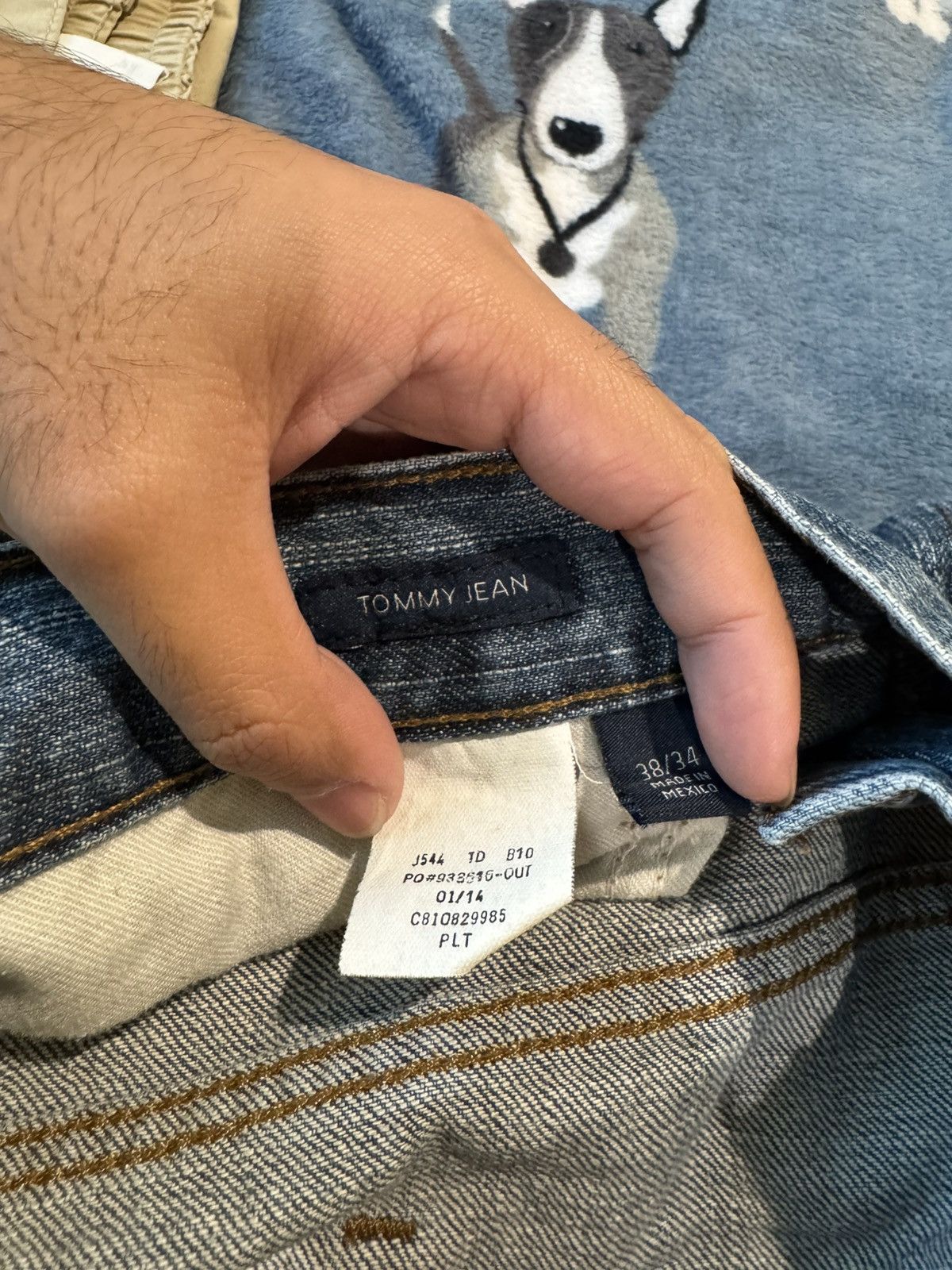 Tommy Hilfiger Vintage Tommy Hilfiger Jeans Size US 38 / EU 54 - 5 Thumbnail
