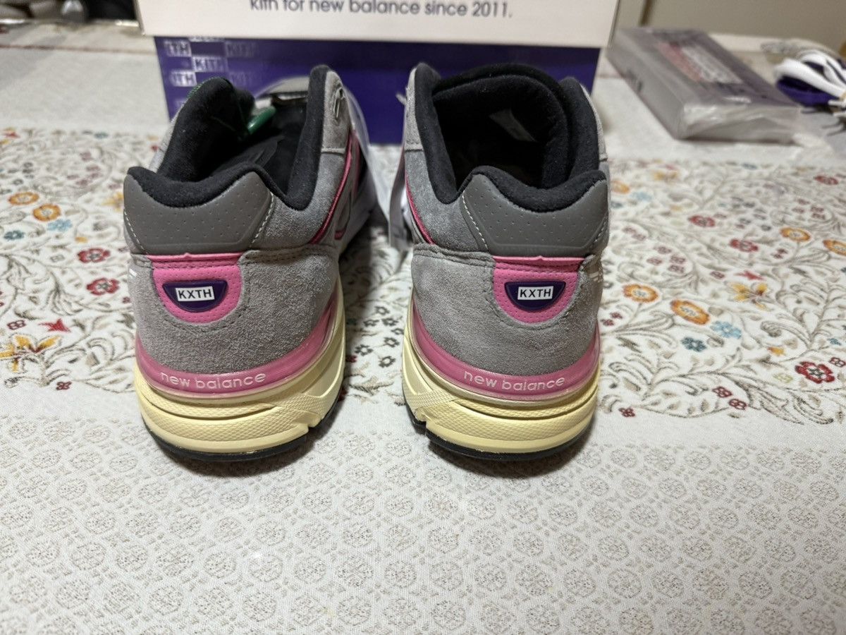 Kith × New Balance NEW BALANCE KITH X UNITED ARROWS & SONS X 990V4 Grey/Pink 11 Size US 11 / EU 44 - 8 Thumbnail