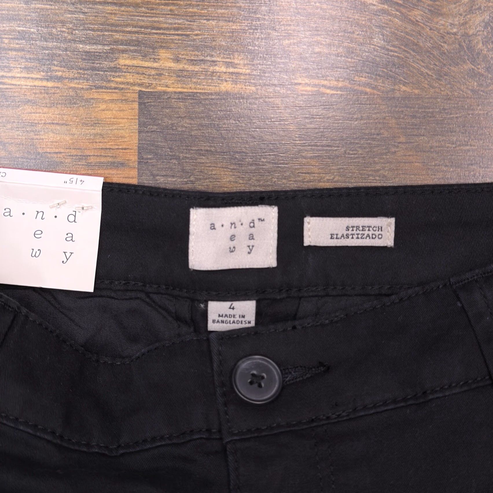 Vintage A New Day Chino Shorts Womens 4 Black 5 Inch Inseam Stretch Twill Casual Slim Regular Modern Vintage? Size 27" / US 4 / IT 40 - 5 Thumbnail