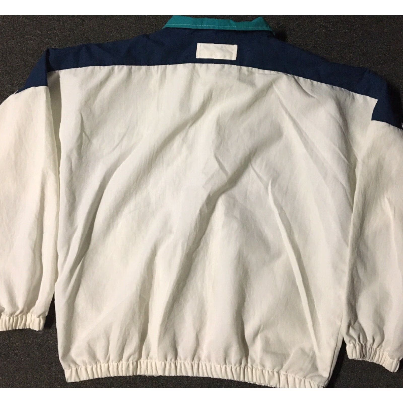 Vintage VINTAGE Chrysler Spellout Jacket Men's XL White USA 80s Grunge Racing Cars Politic Size US XL / EU 56 / 4 - 4 Thumbnail