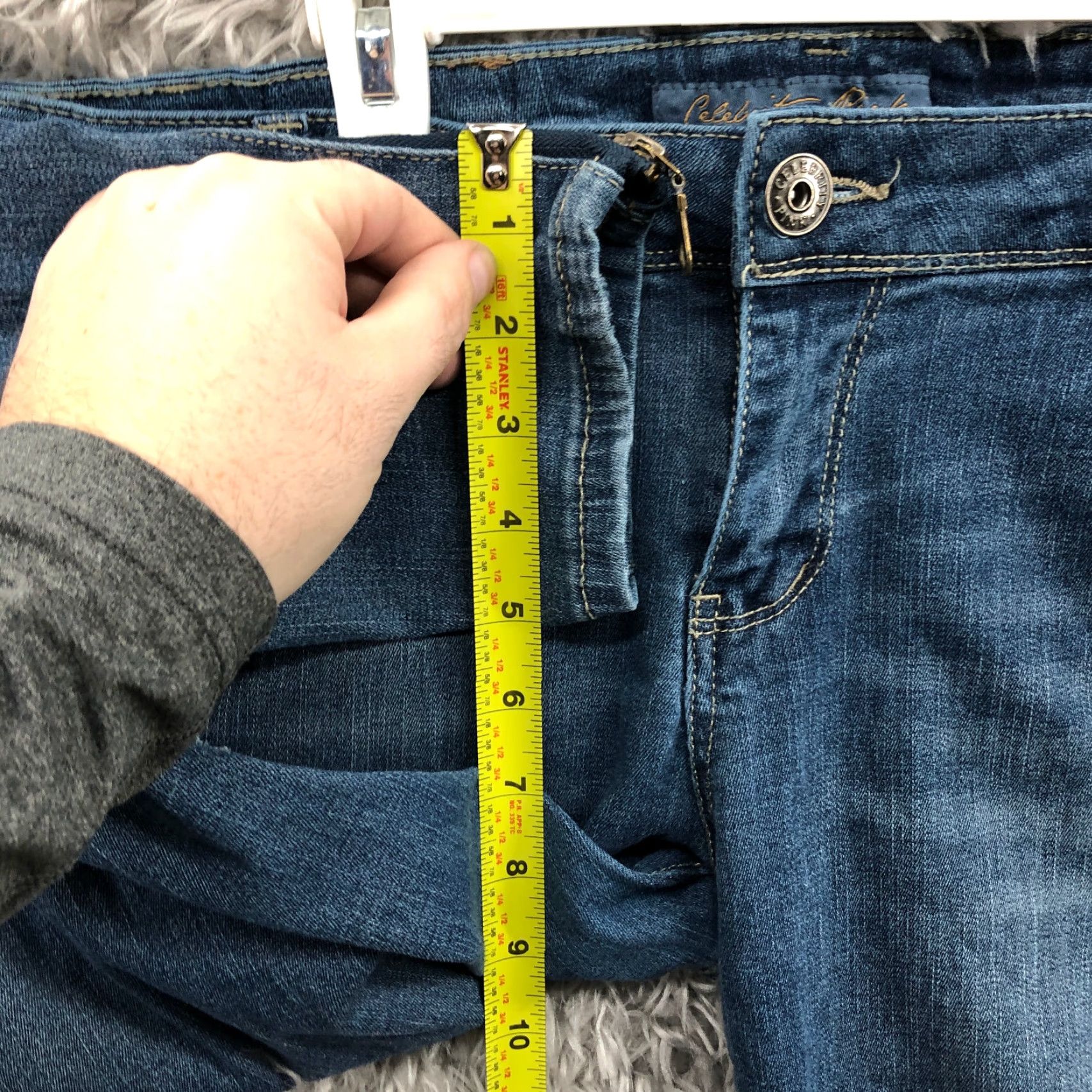 Vintage Celebrity Pink Jeans Juniors Size 13 Ankle Zip Mid Rise Dark Wash Blue Denim Womens Size 34" / US 12 / IT 48 - 4 Thumbnail