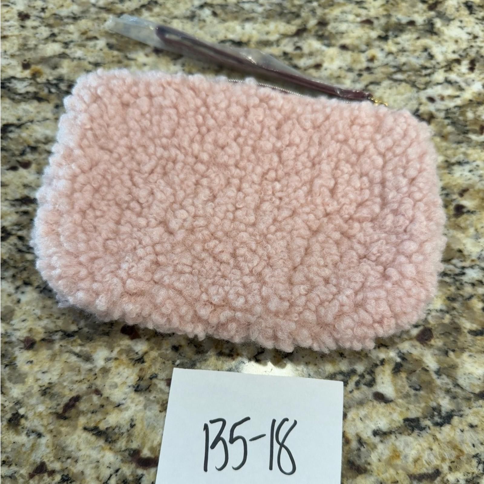 Other Ipsy light pink fuzzy mini bag Size ONE SIZE - 9 Thumbnail