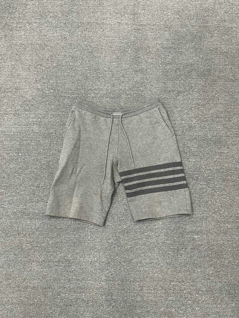 Other Thom Browne size1 Grey shorts Size US 26 / EU 42 - 1 Thumbnail