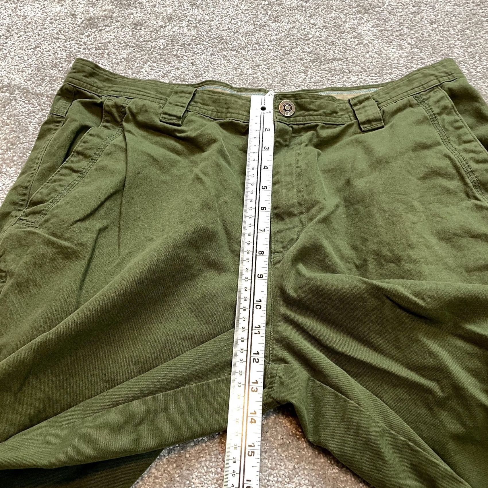 Vintage VINTAGE Columbia Chino Shorts Mens 38 Green Cotton Outdoor Hiking Adult 11" Inseam Snap Size US 38 / EU 54 - 5 Thumbnail