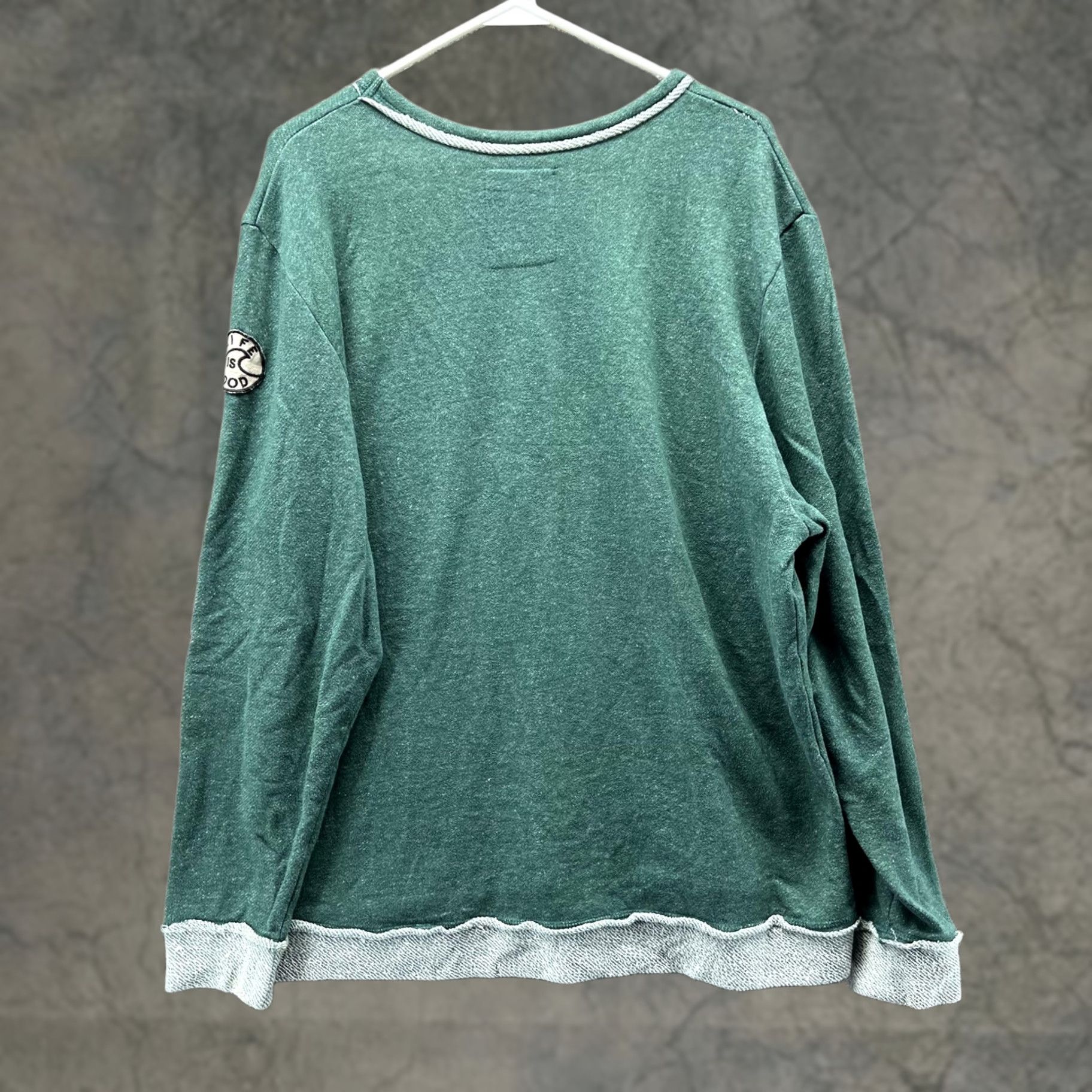 Life is Good VINTAGE Life is Good Sweatshirt Womens L Green Crewneck Pullover Logo Patch Top Size L / US 10 / IT 46 - 1 Thumbnail