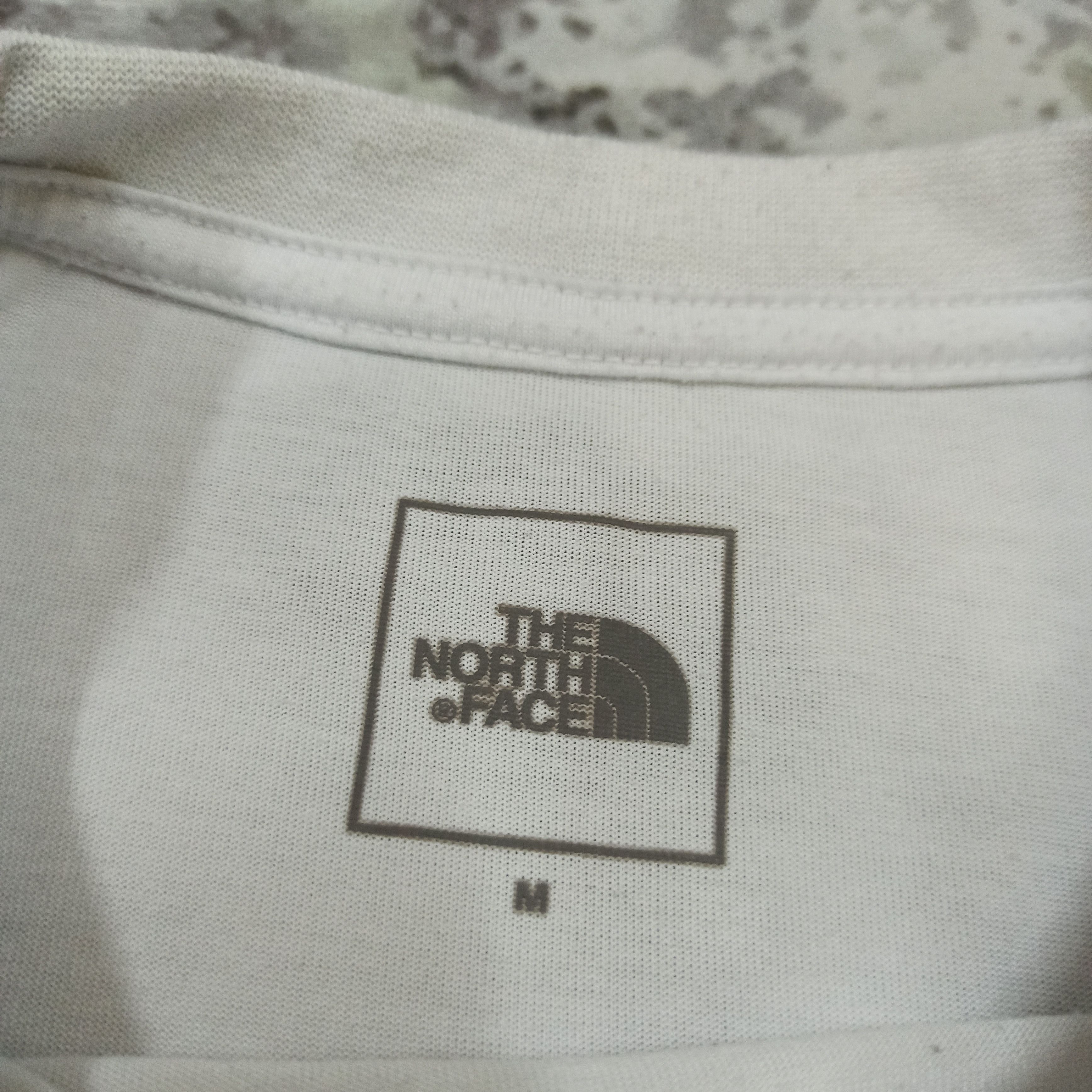 The North Face Rare The North Face Big Logo Spell Out Tshirt Size US S / EU 44-46 / 1 - 5 Thumbnail