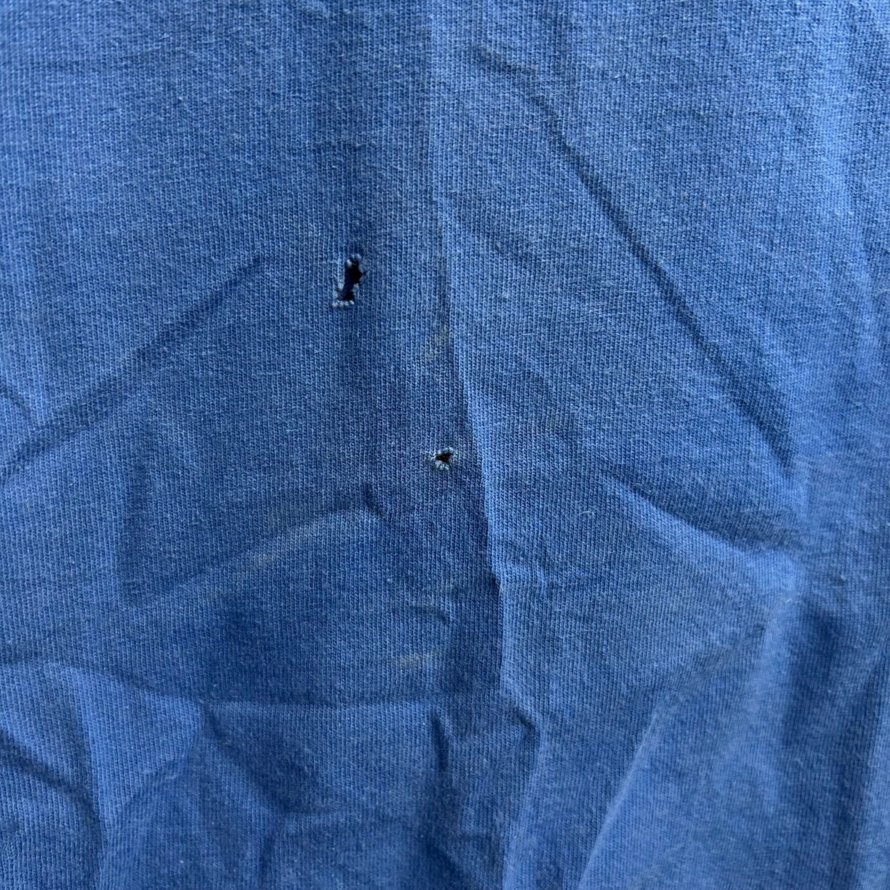 Vintage 90’s Marlboro Unlimited Wolf Pocket Tee Size XL