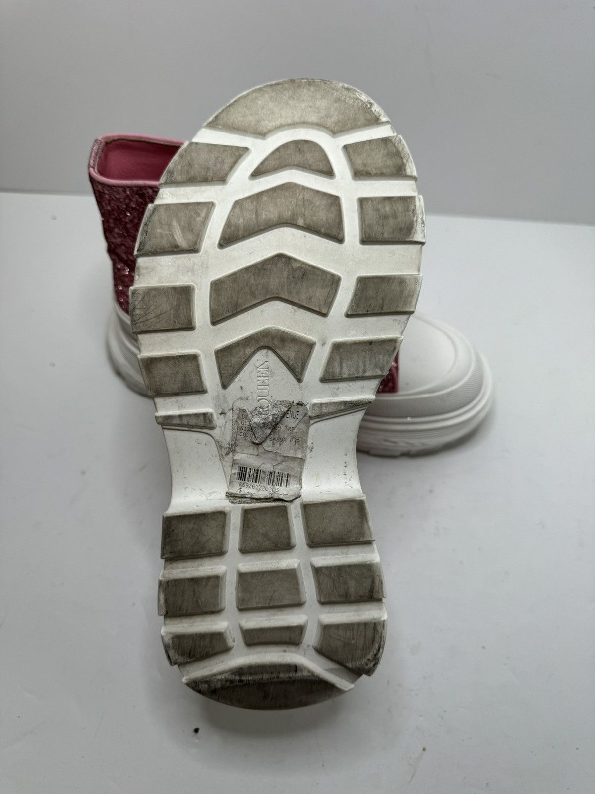 Alexander McQueen Alexander Mcqueen Tread Women’s Sneaker Pink Glitter Size US 7 / IT 37 - 5 Thumbnail