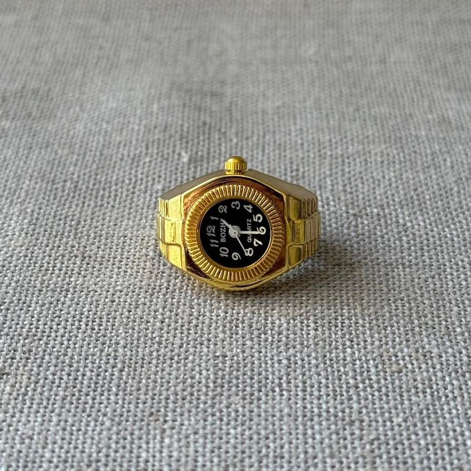 Other Unique vintage style gold ring MENS2 Size ONE SIZE - 1 Thumbnail