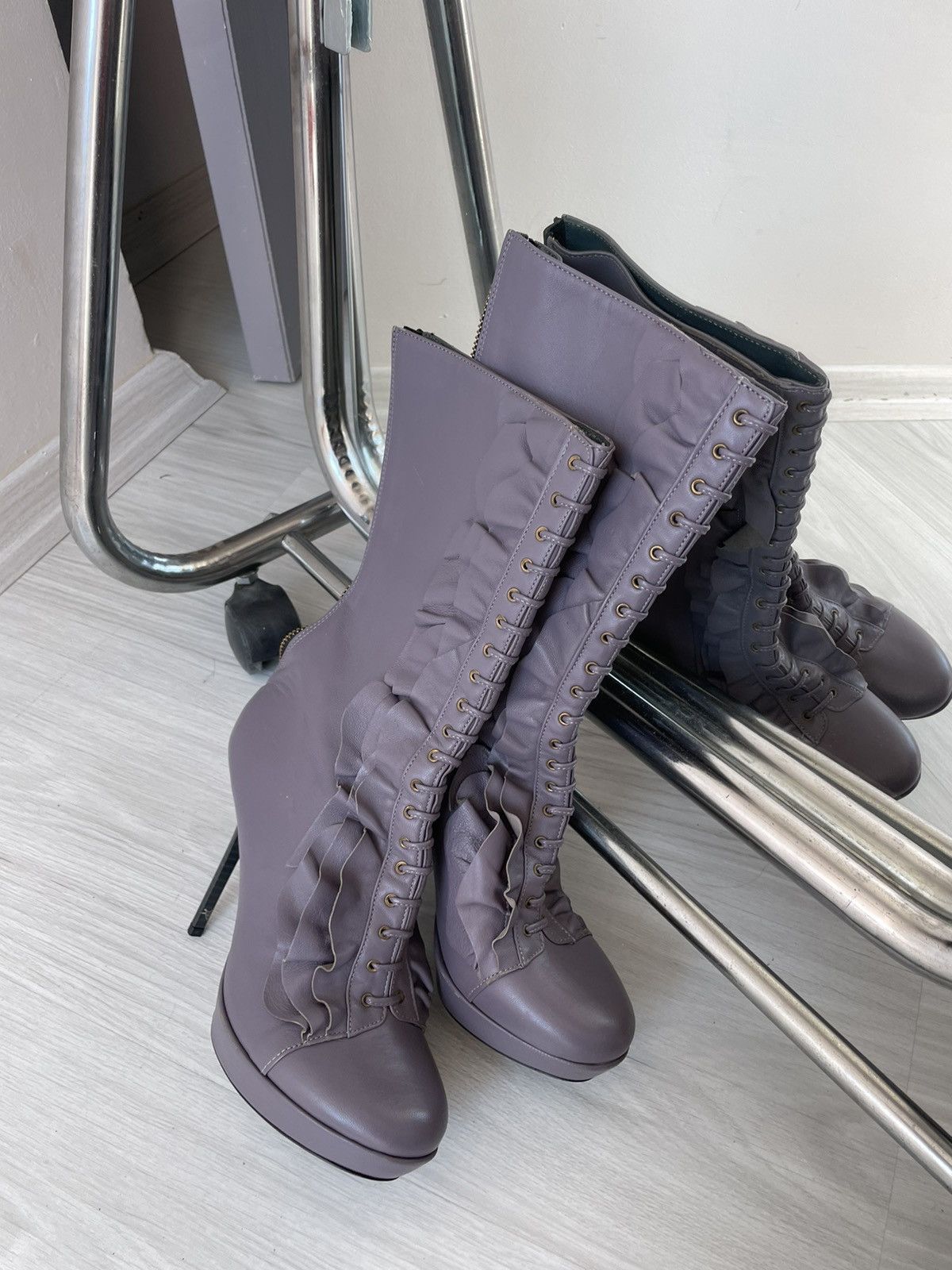 Roberto Cavalli Roberto Cavalli boots Size US 6 / IT 36 - 17 Thumbnail