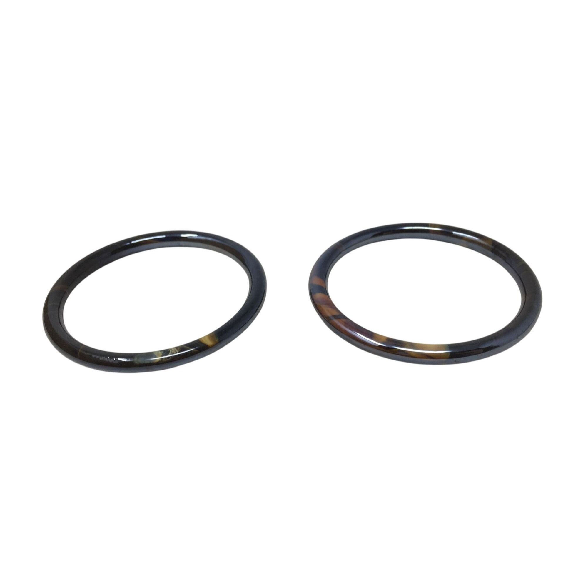 Other Pair of Women's Black and Brown Bangle Bracelets Size ONE SIZE - 1 Thumbnail