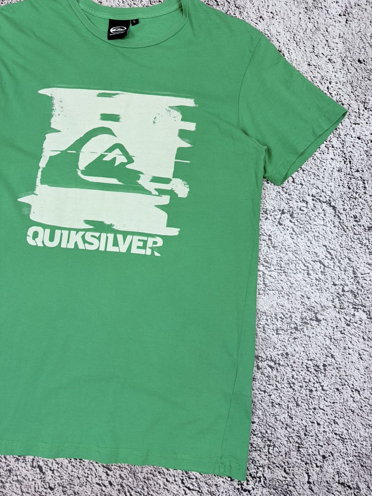Quiksilver Vintage Quiksilver Logo Green T-Shirt Skater Surf Y2K L Size US L / EU 52-54 / 3 - 4 Thumbnail
