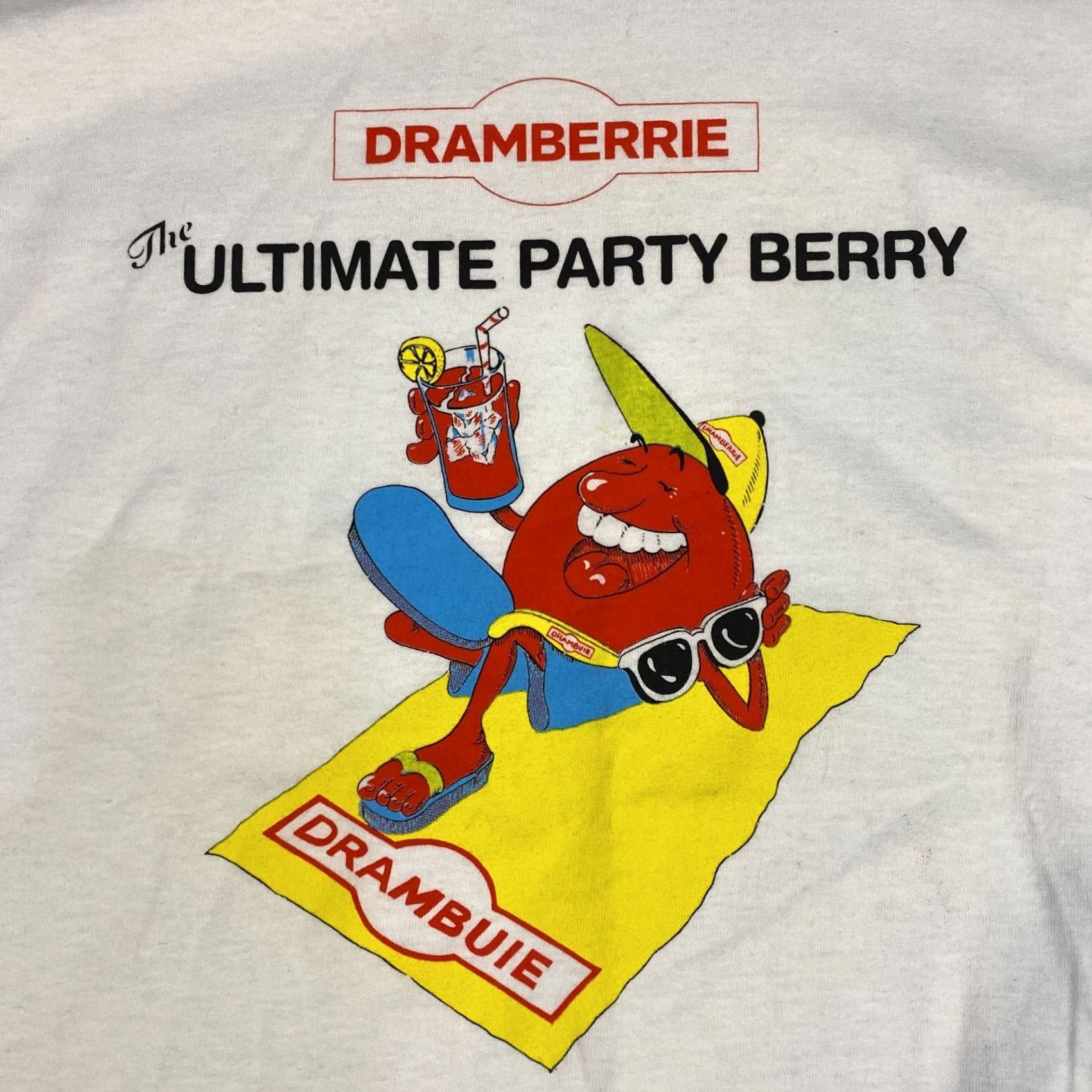 Vintage VINTAGE Drambuie T-shirt White M Mens Medium Crew Neck Short Sleeve United States Made USA Size US M / EU 48-50 / 2 - 2 Thumbnail