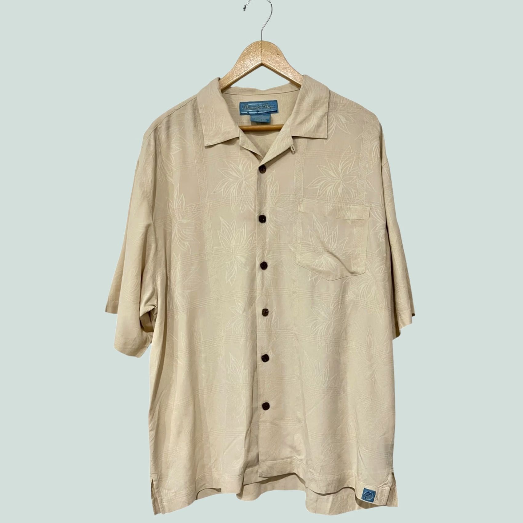 Vintage Bermuda Bay Men's Silk Shirt Beige Hawaiian Button Down Short Sleeve Large Size US L / EU 52-54 / 3 - 1 Thumbnail