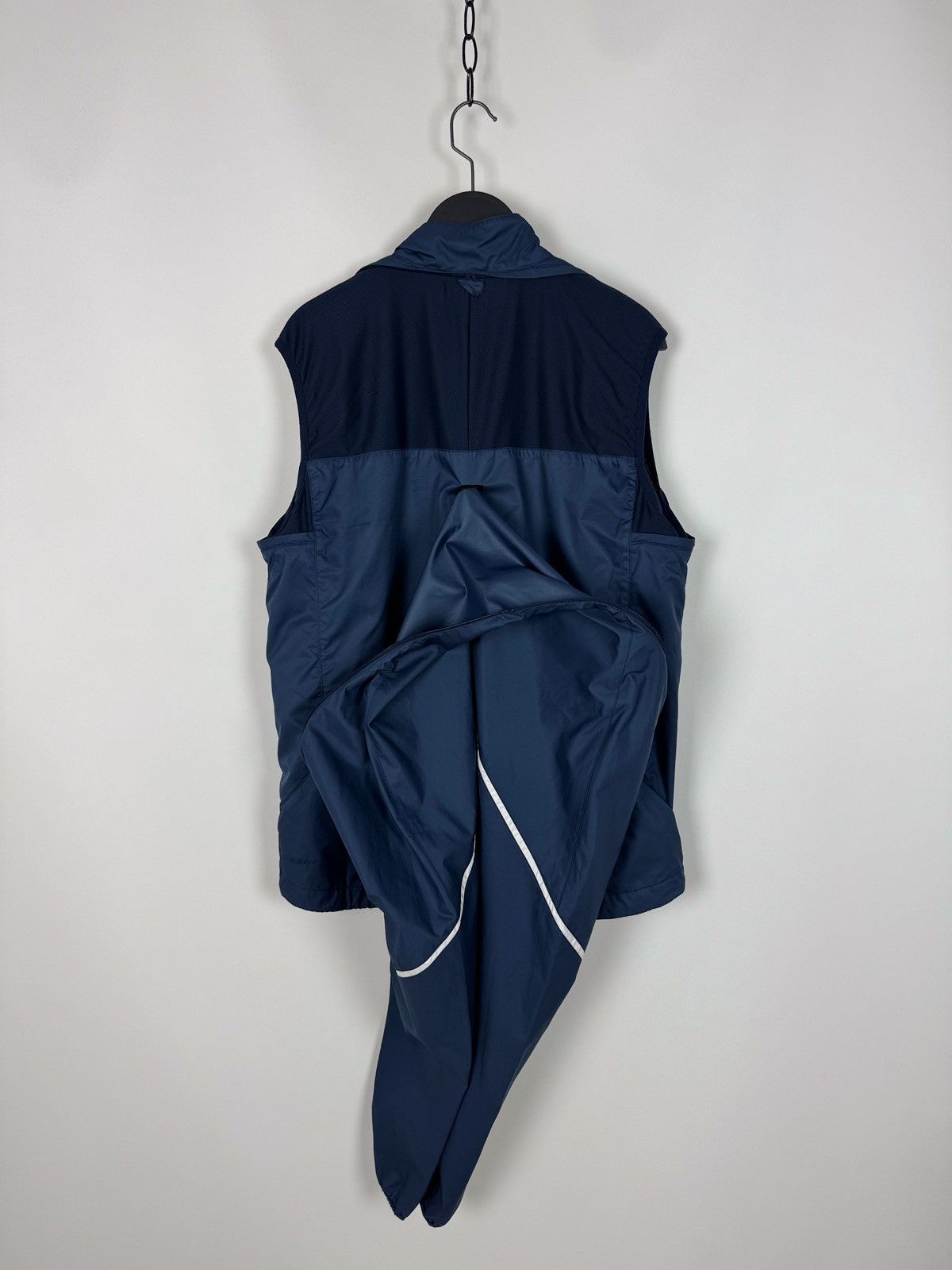 Nike Y2K Vintage Nike 2in1 Paneled Nylon Vented Running Jacket Size US M / EU 48-50 / 2 - 21 Thumbnail