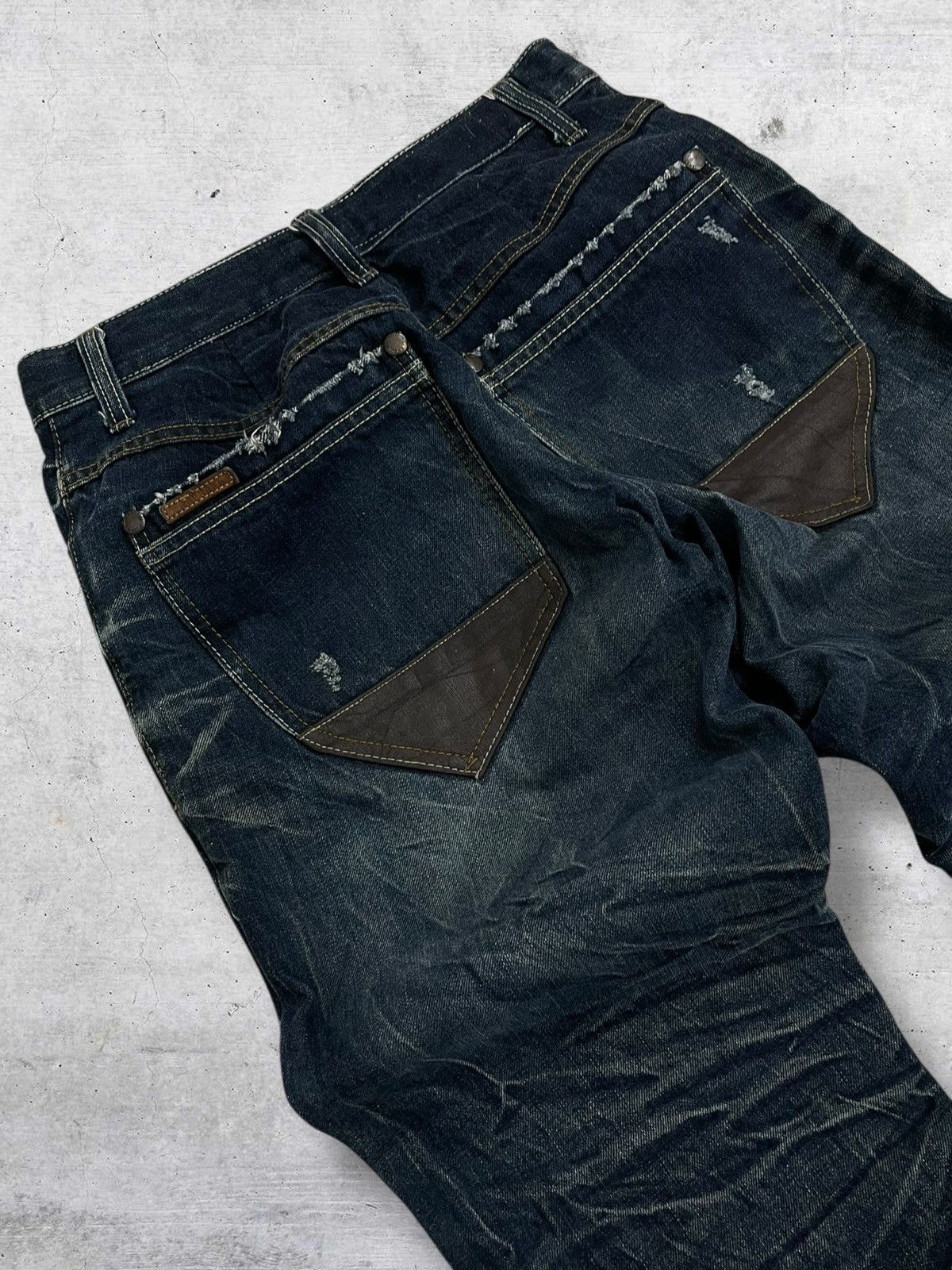Japanese Brand VINTAGE RAPRUI OG JAPAN DESIGNER 90S PATCH RIPPED DENIM Size US 29 - 16 Thumbnail