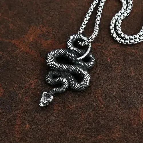 Anime 60cm Chain Wolf Head Necklace Size ONE SIZE - 2 Thumbnail