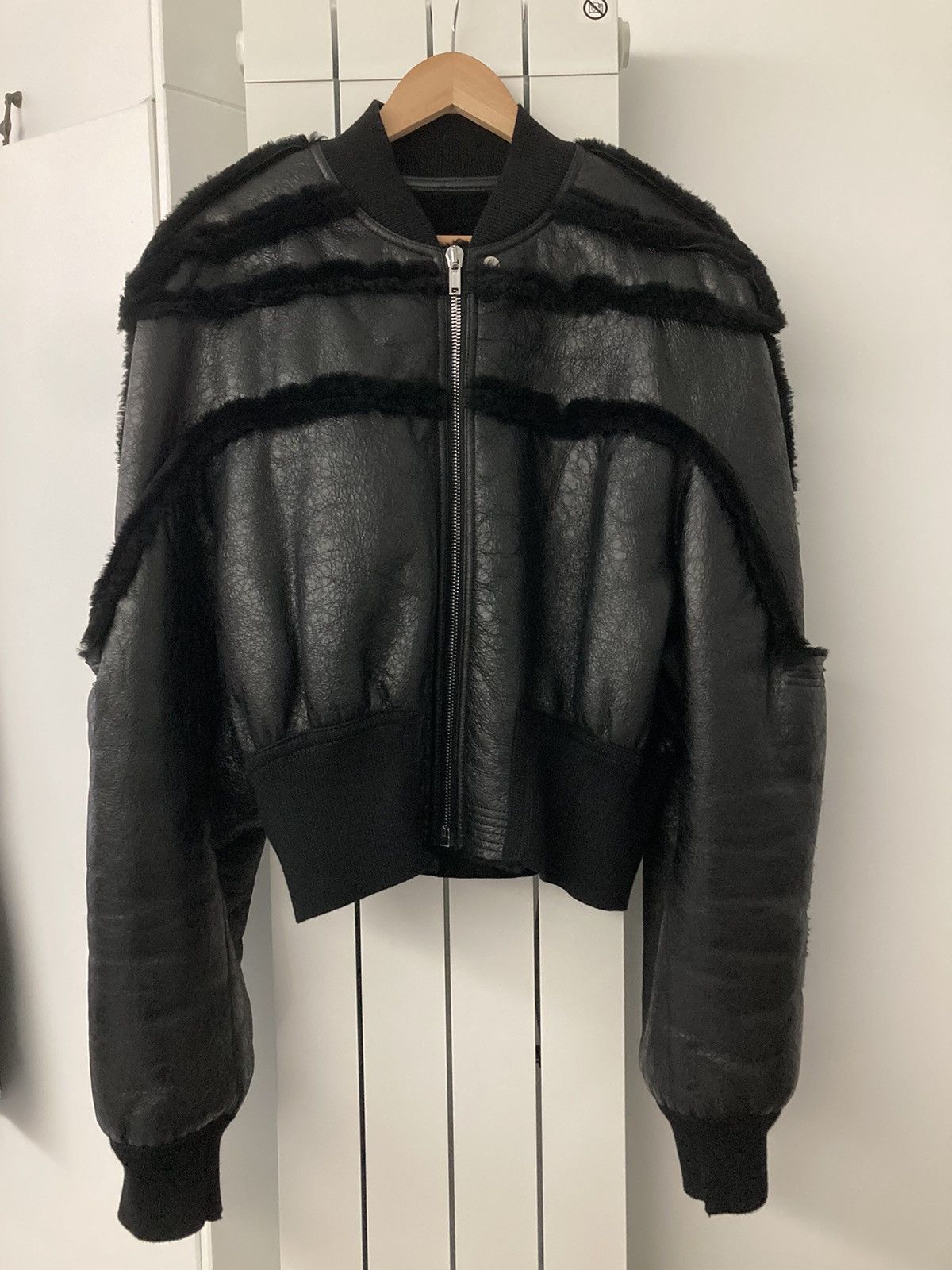 Rick Owens NEVER WORN / Rick OWENS Cropped girdered shearling jacket Size US M / EU 48-50 / 2 - 1 Thumbnail