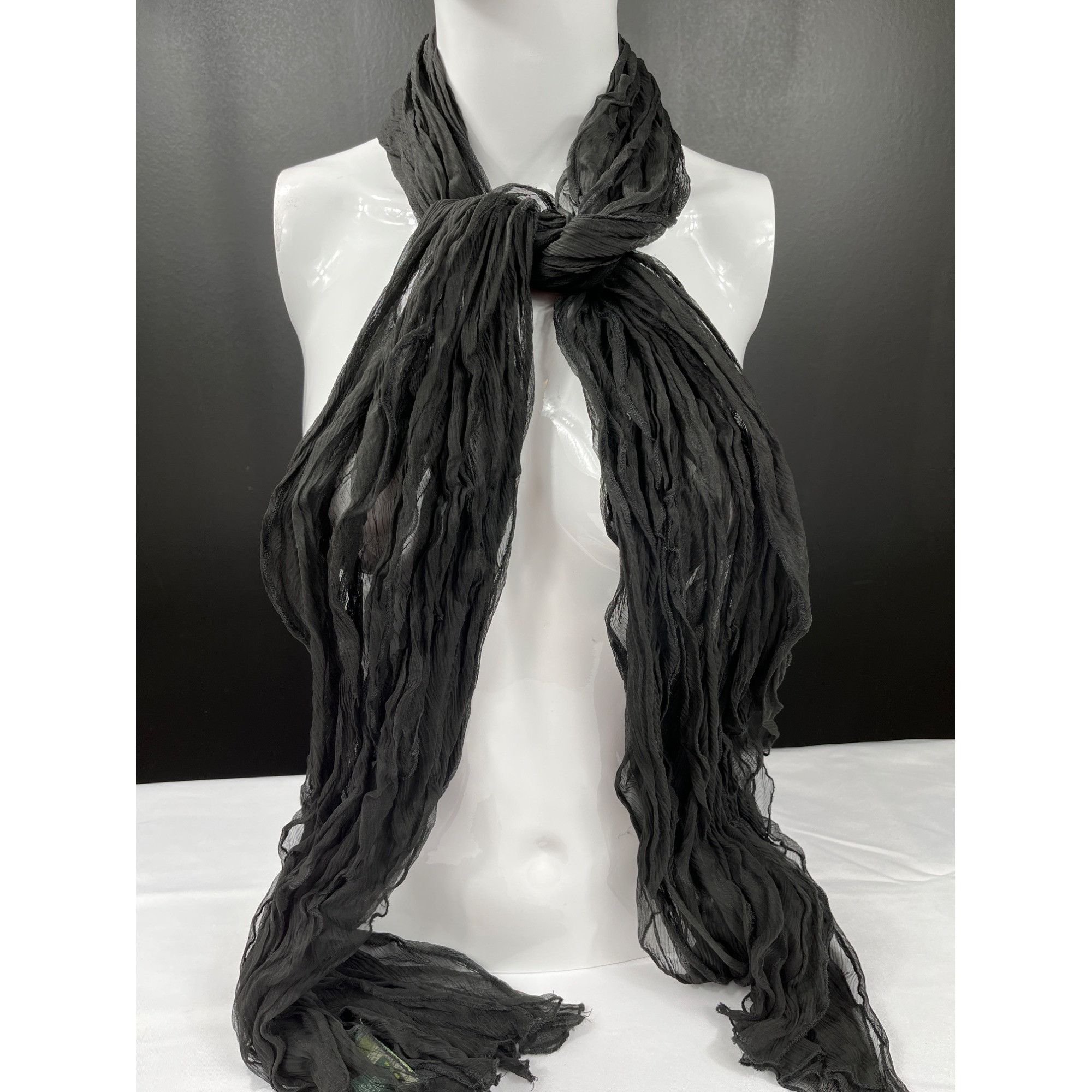 Lauren Ralph Lauren Lauren Ralph Lauren Black Crinkle Viscose Scarf SKU 7394 Size ONE SIZE - 2 Thumbnail