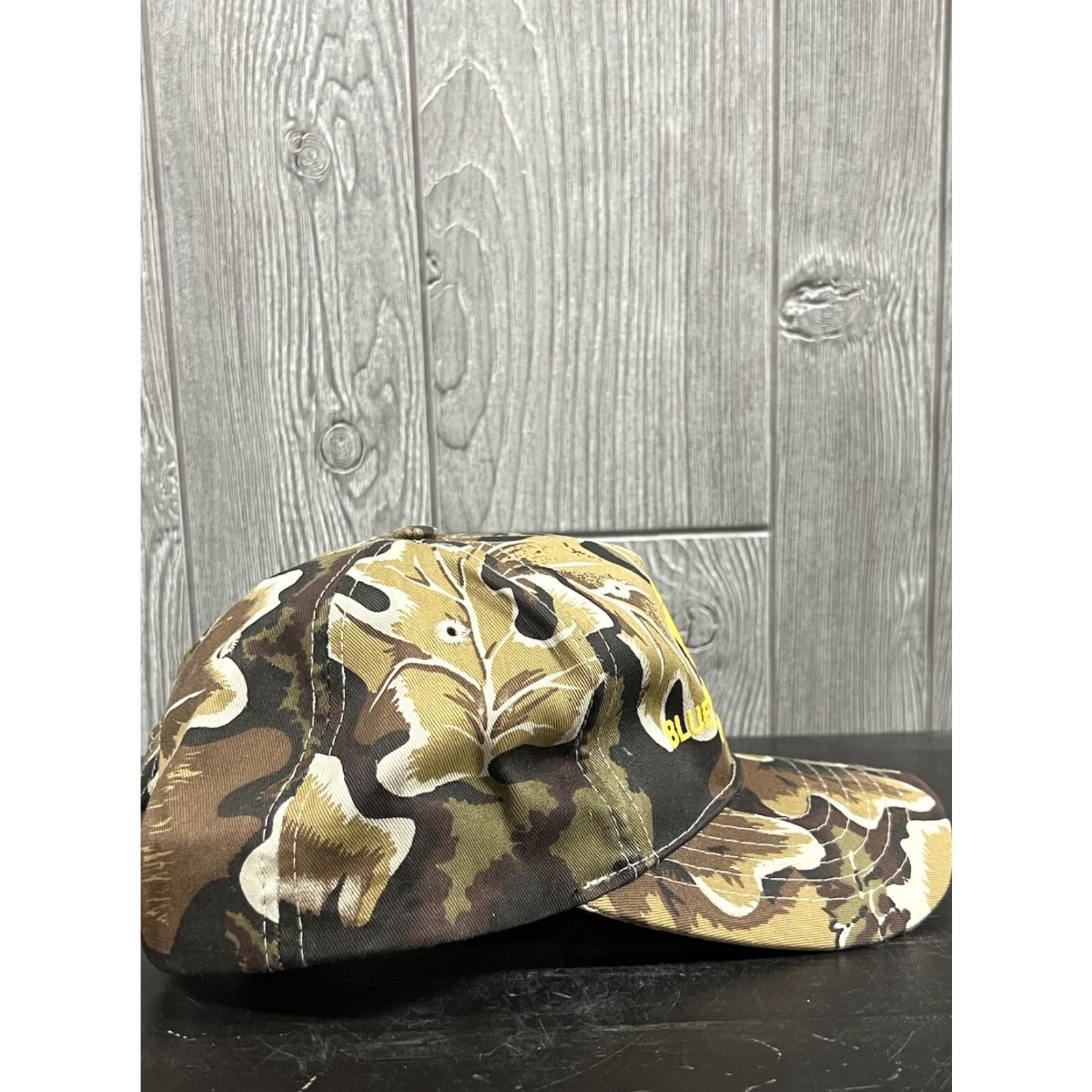 Vintage VINTAGE Cobra Caps Woodland Camo SnapBack Hat OSFA Men Fishermen? Size ONE SIZE - 7 Thumbnail