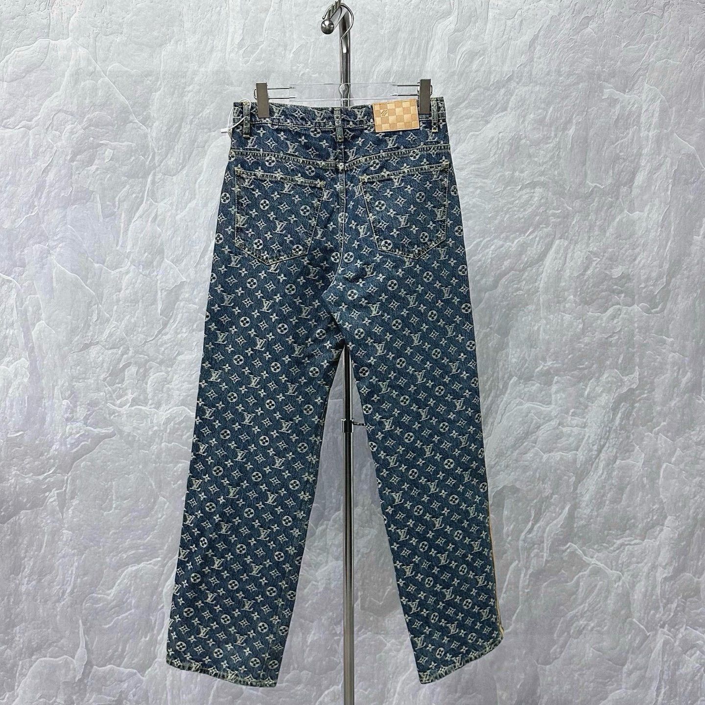 Louis Vuitton Louis Vuitton SS25 Monogram Denim Pants Size US 34 / EU 50 - 4 Thumbnail
