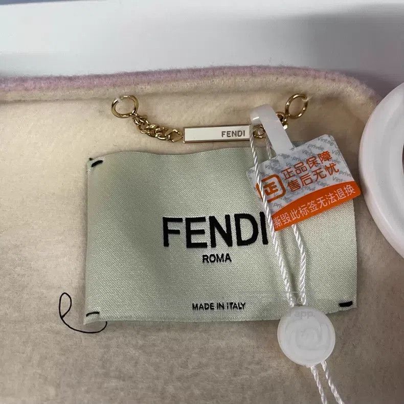Fendi Fendi Cashmere color block Size XS / US 0-2 / IT 36-38 - 3 Thumbnail