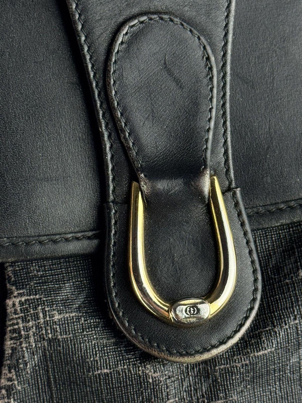 Gucci Vintage Gucci Shoulder / Crossbody Bag Black 111-02-704 Size ONE SIZE - 4 Thumbnail