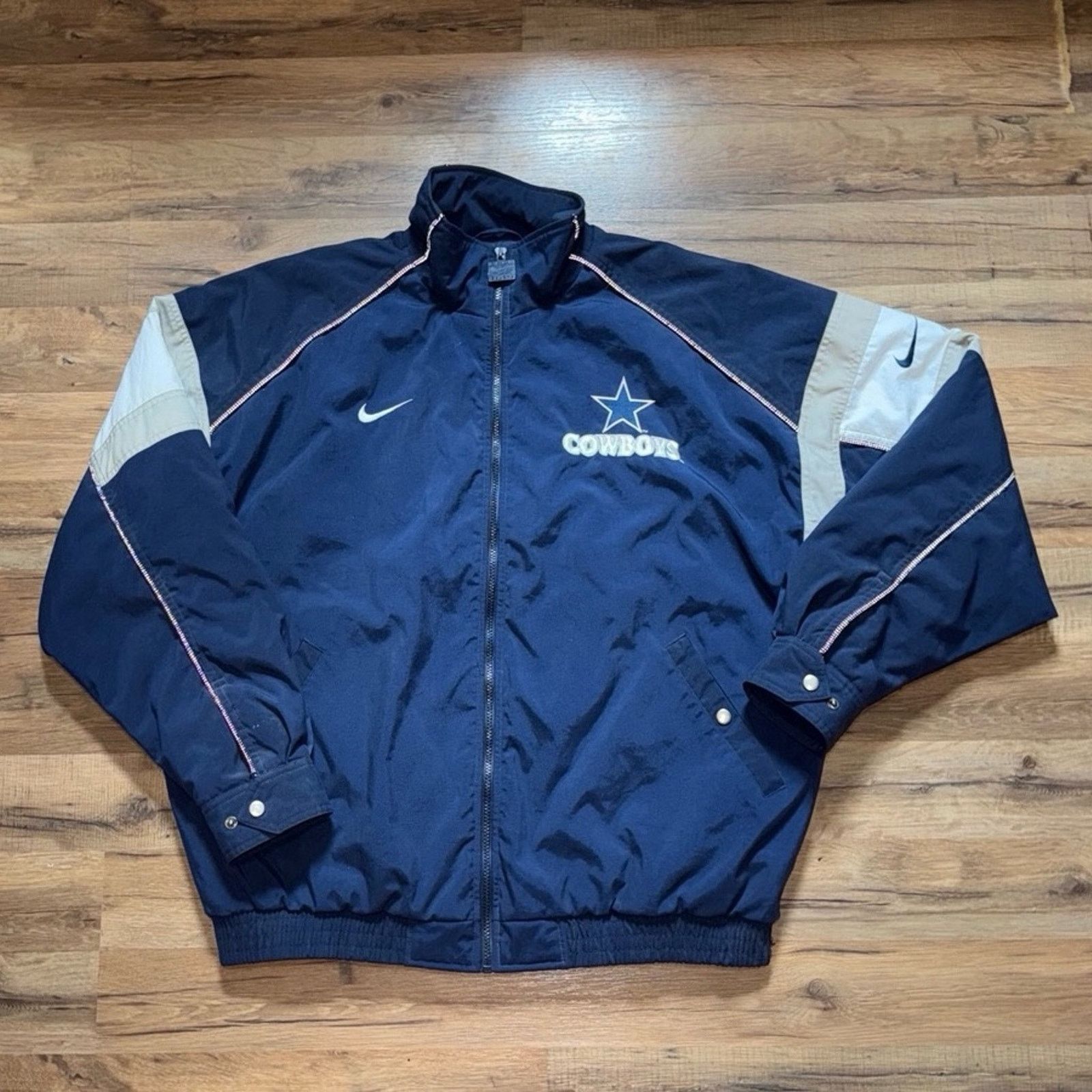 Nike 90s Nike Team NFL Pro Line Dallas Cowboys Zip Up Jacket Size US XL / EU 56 / 4 - 3 Thumbnail