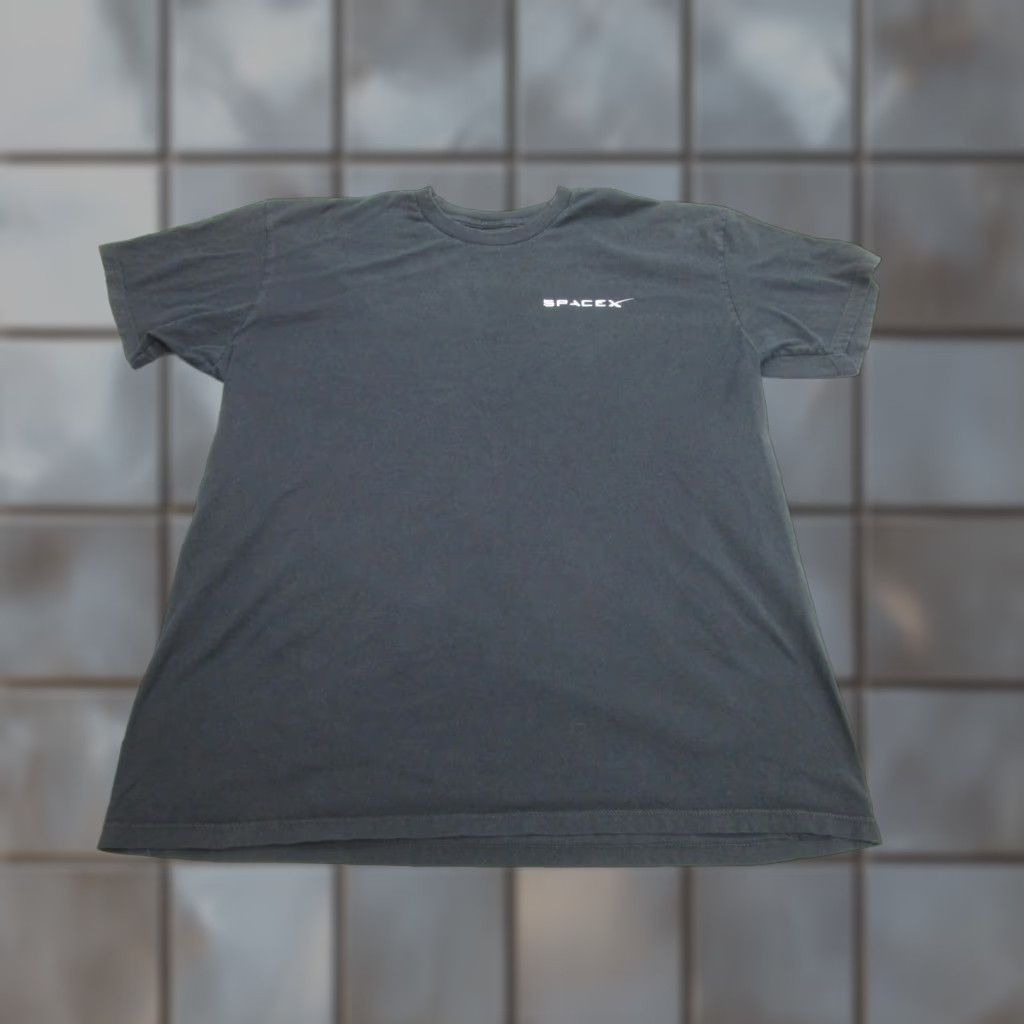 Vintage SpaceX Dragon Shirt Mens XL Black Crewneck Space Capsule Graphic T-Shirt Tee Size US XL / EU 56 / 4 - 1 Thumbnail