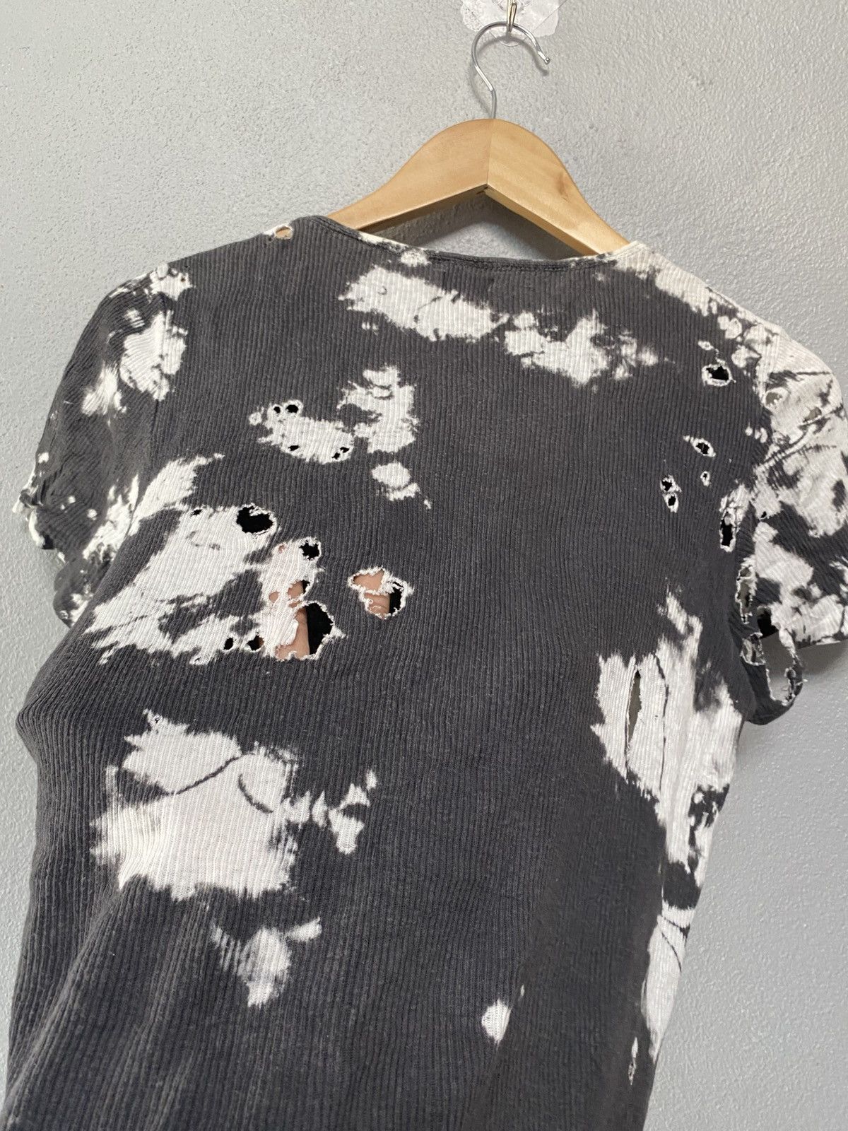 Le Grande Bleu (L.G.B.) LGB maniac corp acidwash distressed tshirt Size US M / EU 48-50 / 2 - 6 Thumbnail