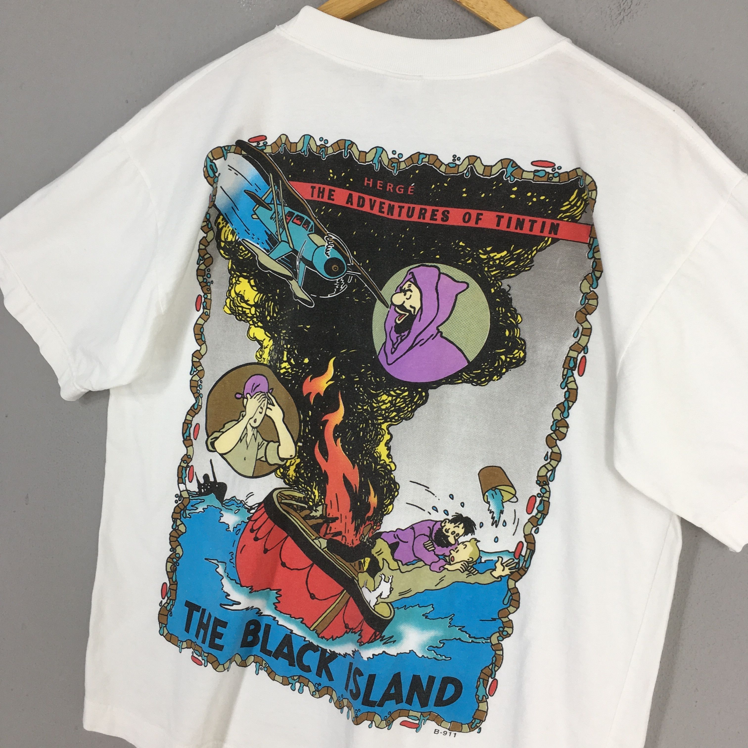 Vintage 90s The Adventures of Tintin The Black Island Tshirt L Size US L / EU 52-54 / 3 - 9 Thumbnail
