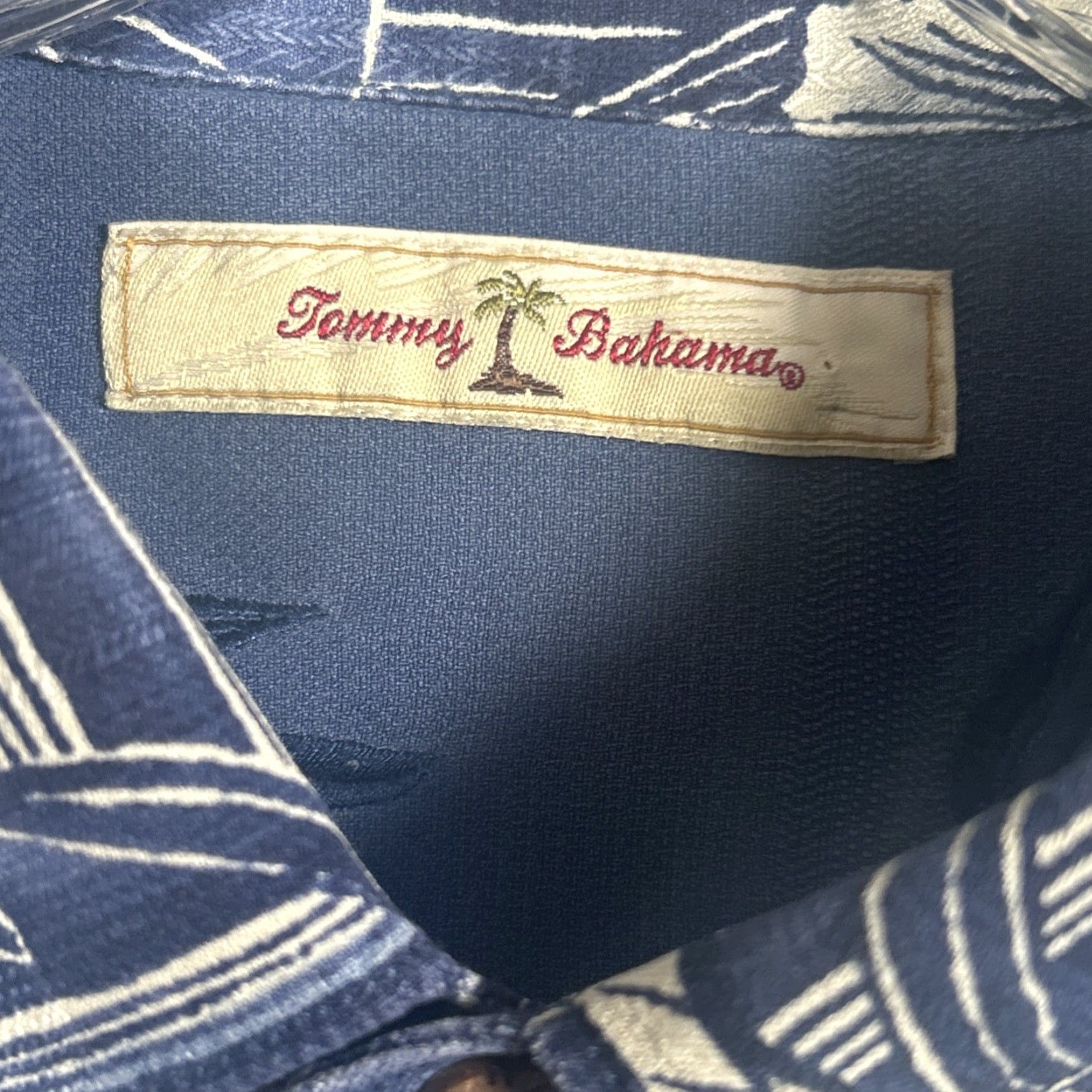 Tommy Bahama Tommy Bahama Shirt Mens 2XL Button-Up Short Sleeve Silk Floral Hawaiian Blue Size US XXL / EU 58 / 5 - 4 Thumbnail